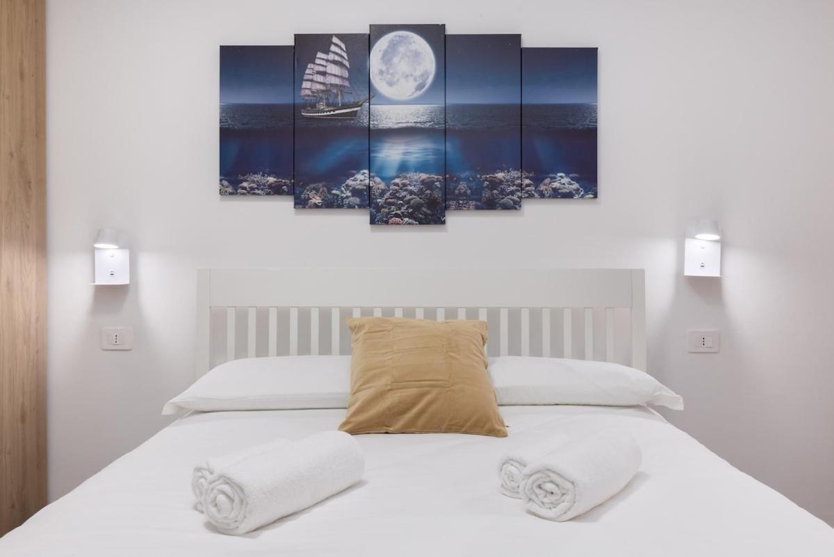 Apartment I San Siro I Steps To Metro, Ac & Free Wifi Mailand