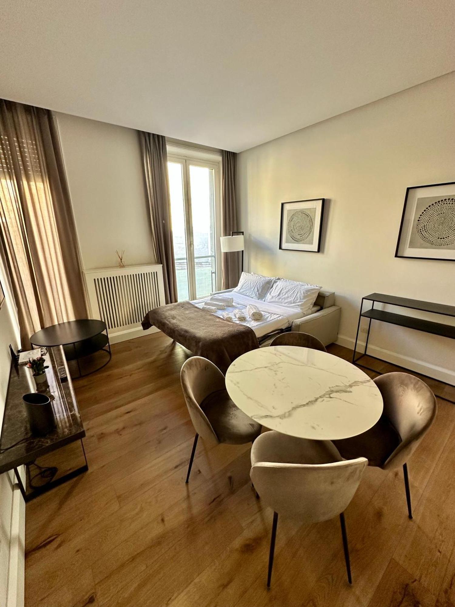 Casa Della Borsa - B Apartment *