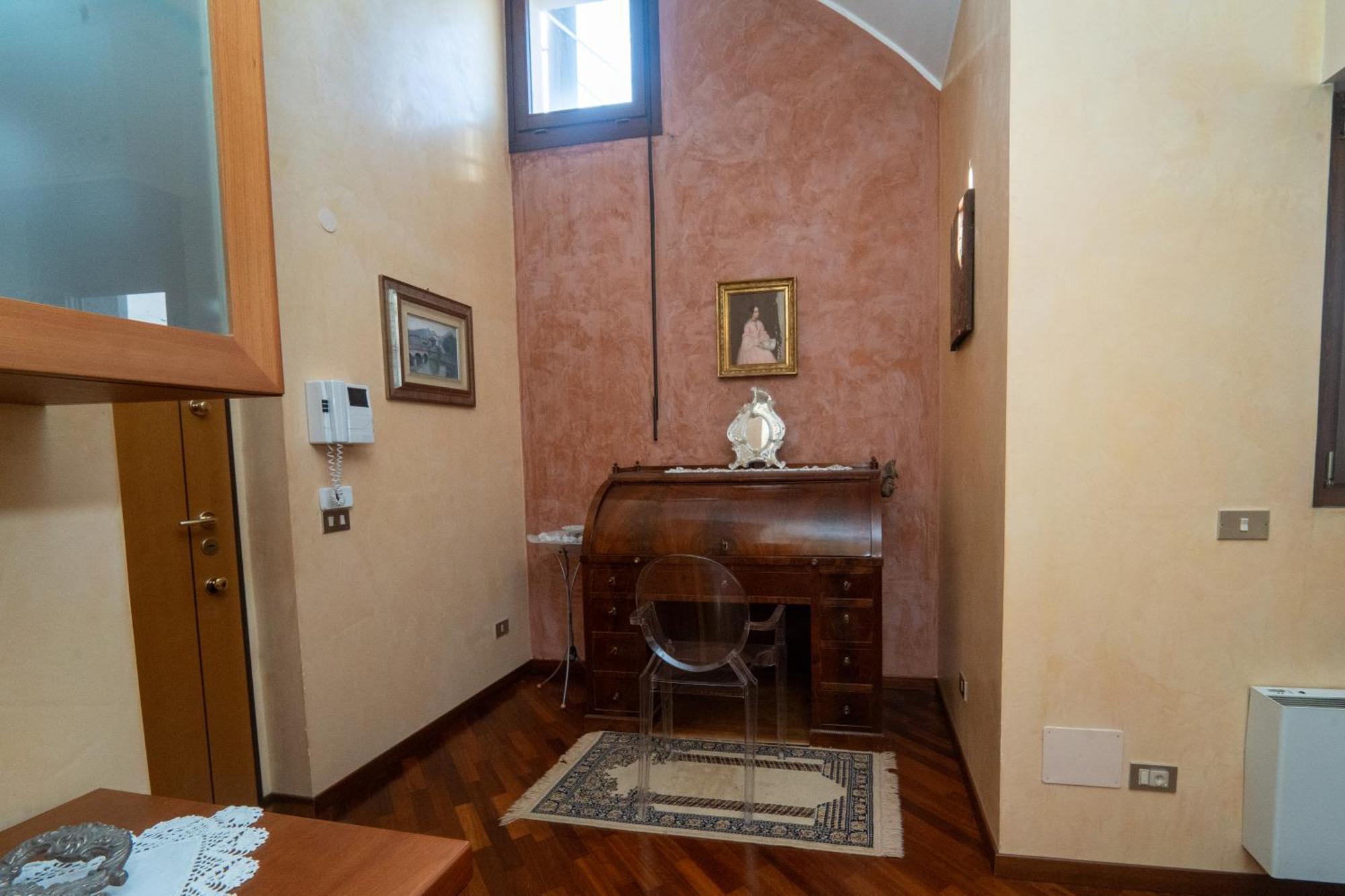Penthouse Isola, A Few Steps From Offices Cortina 26 Apartment