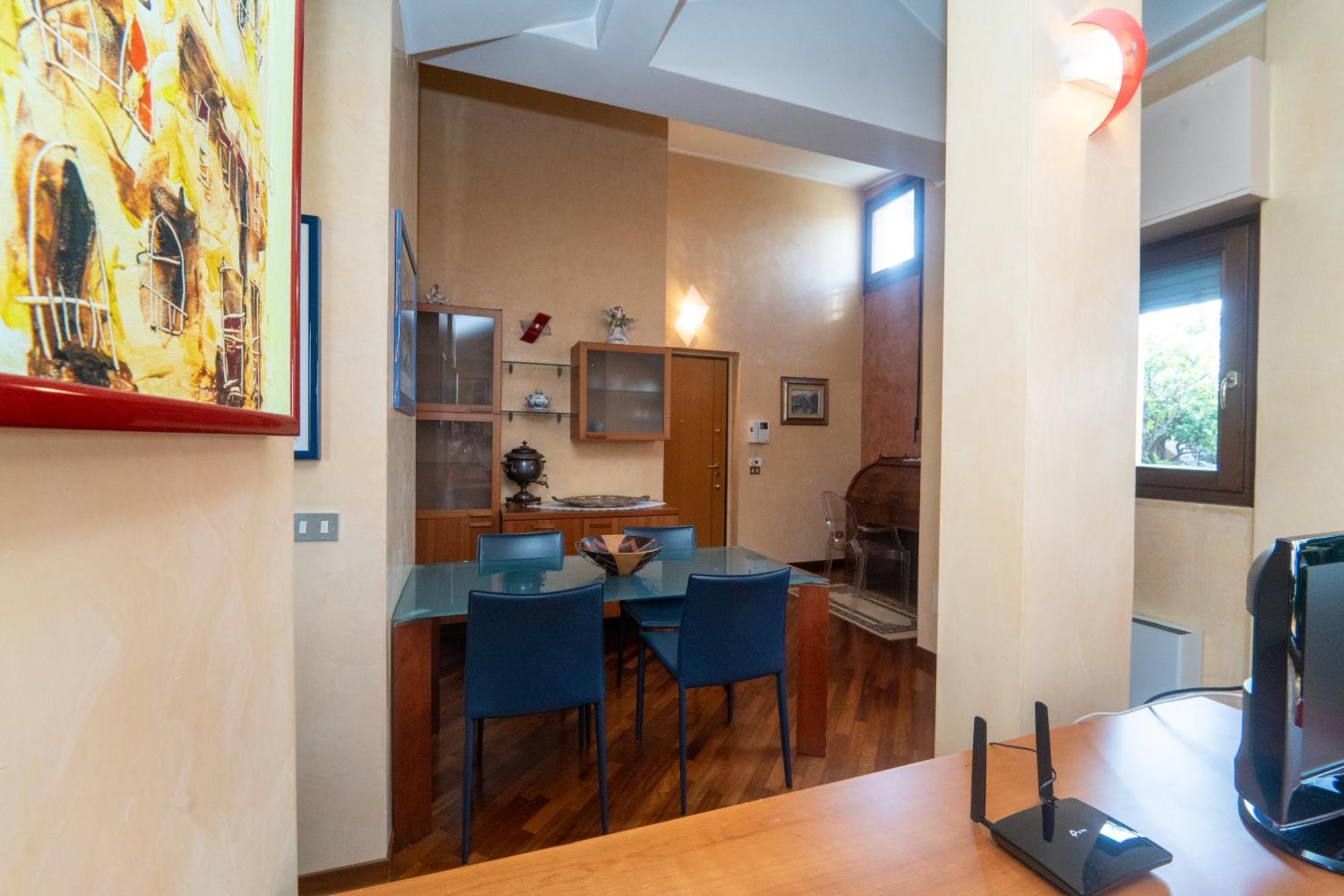 Penthouse Isola, A Few Steps From Offices Cortina 26 Apartment *