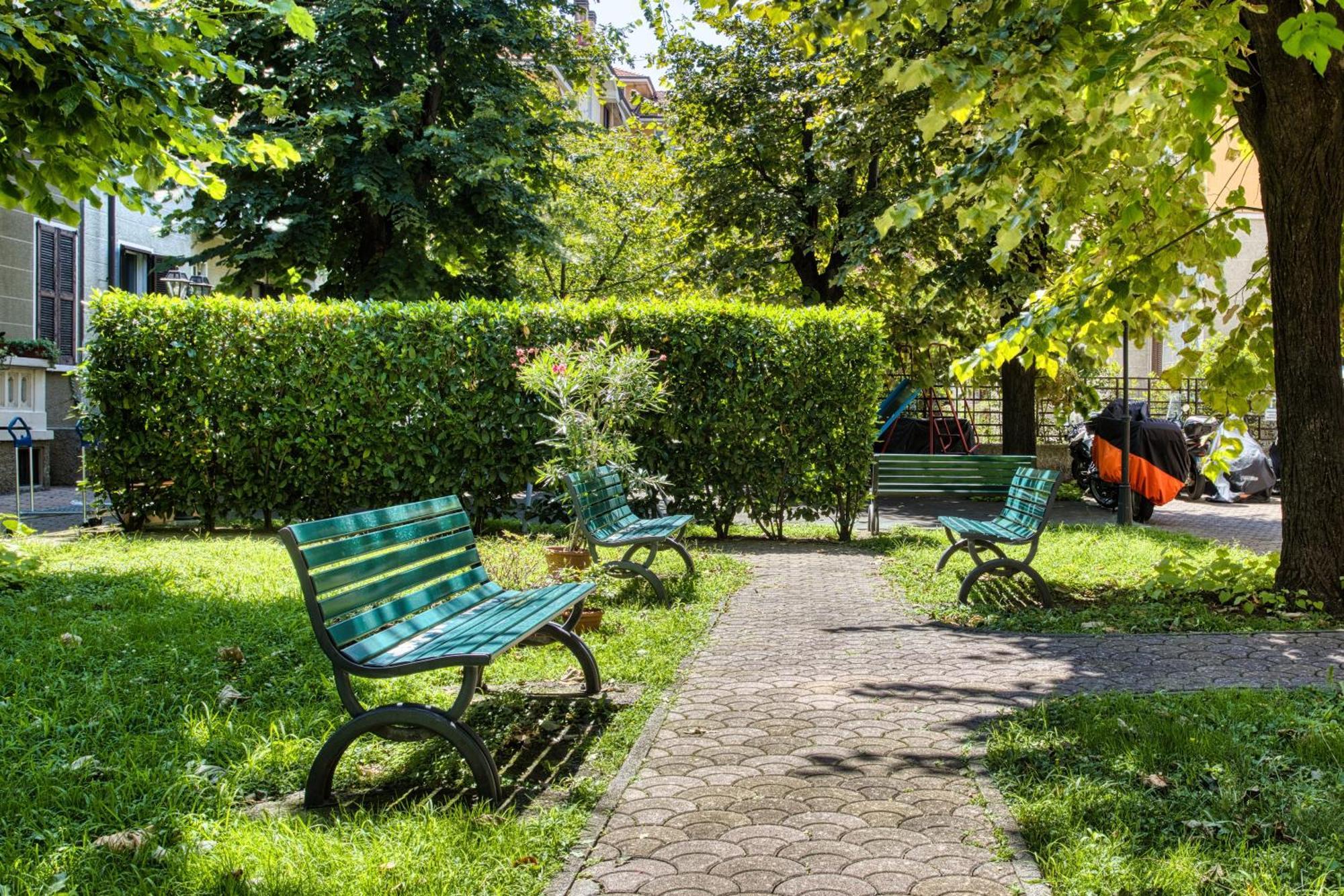 Walk To Navigli - Via Gola - 2 Bedrooms Apartment Mailand