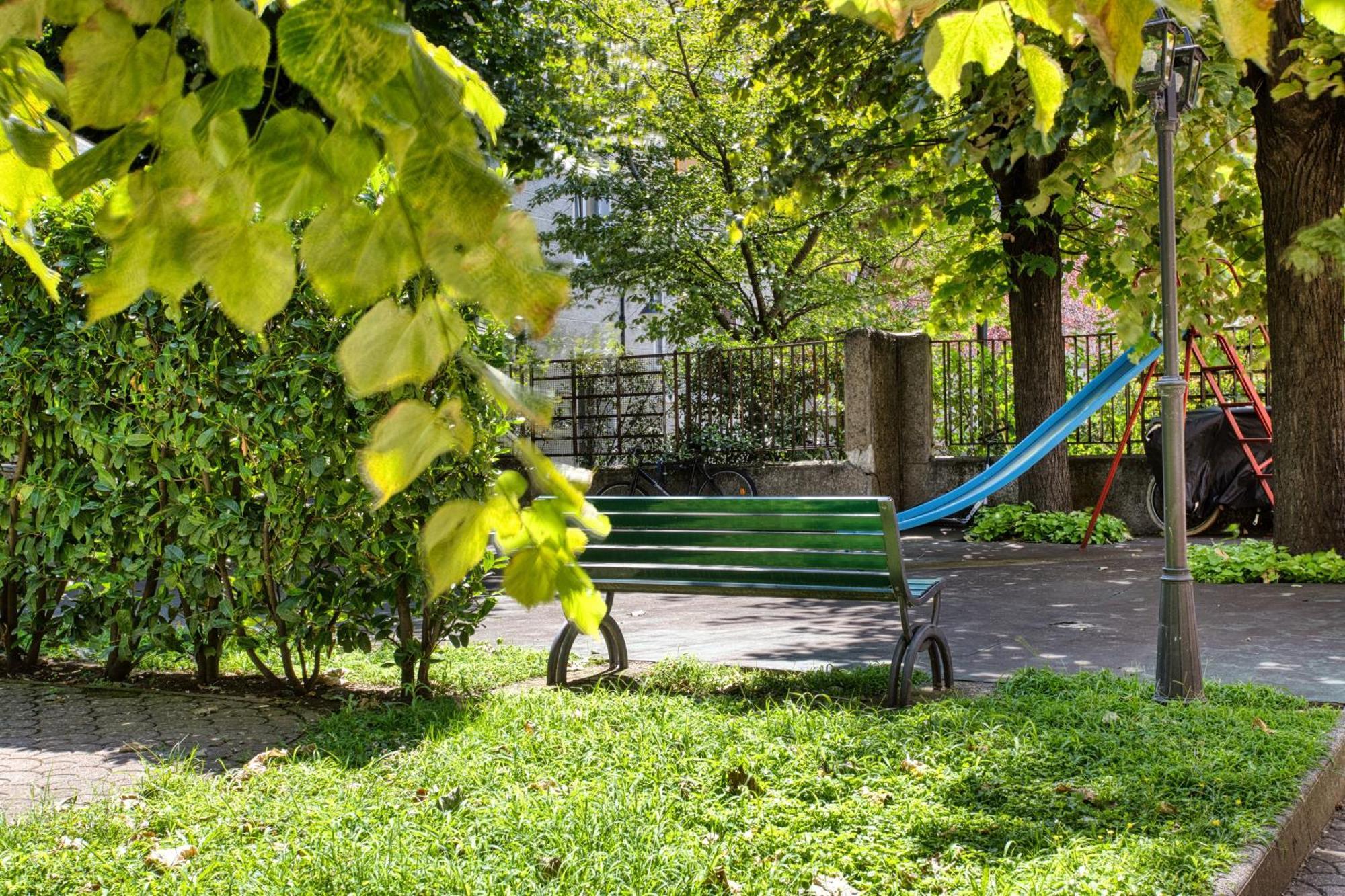Walk To Navigli - Via Gola - 2 Bedrooms Apartment