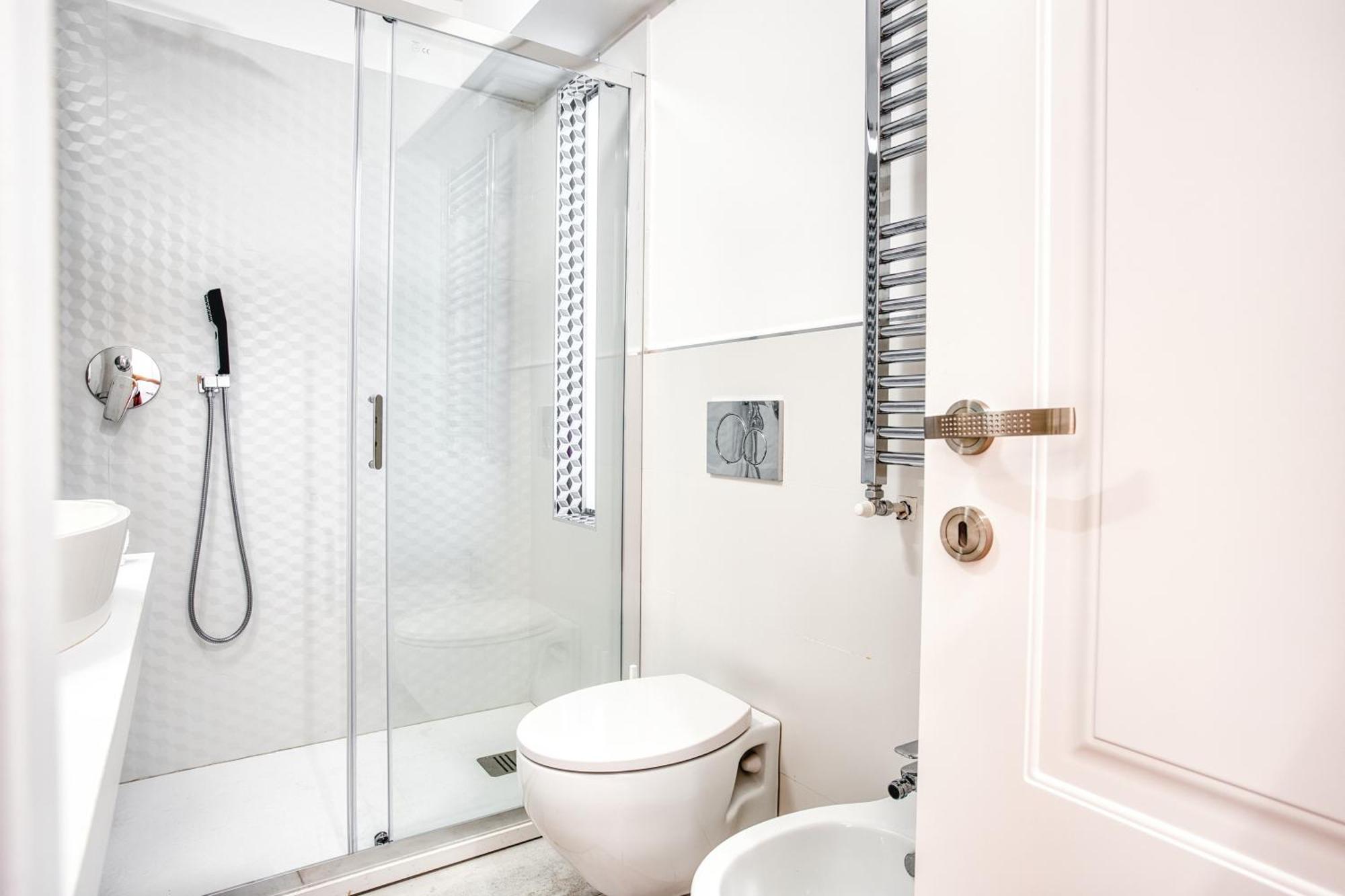 Apartment Walk To Navigli - Via Gola - 2 Bedrooms