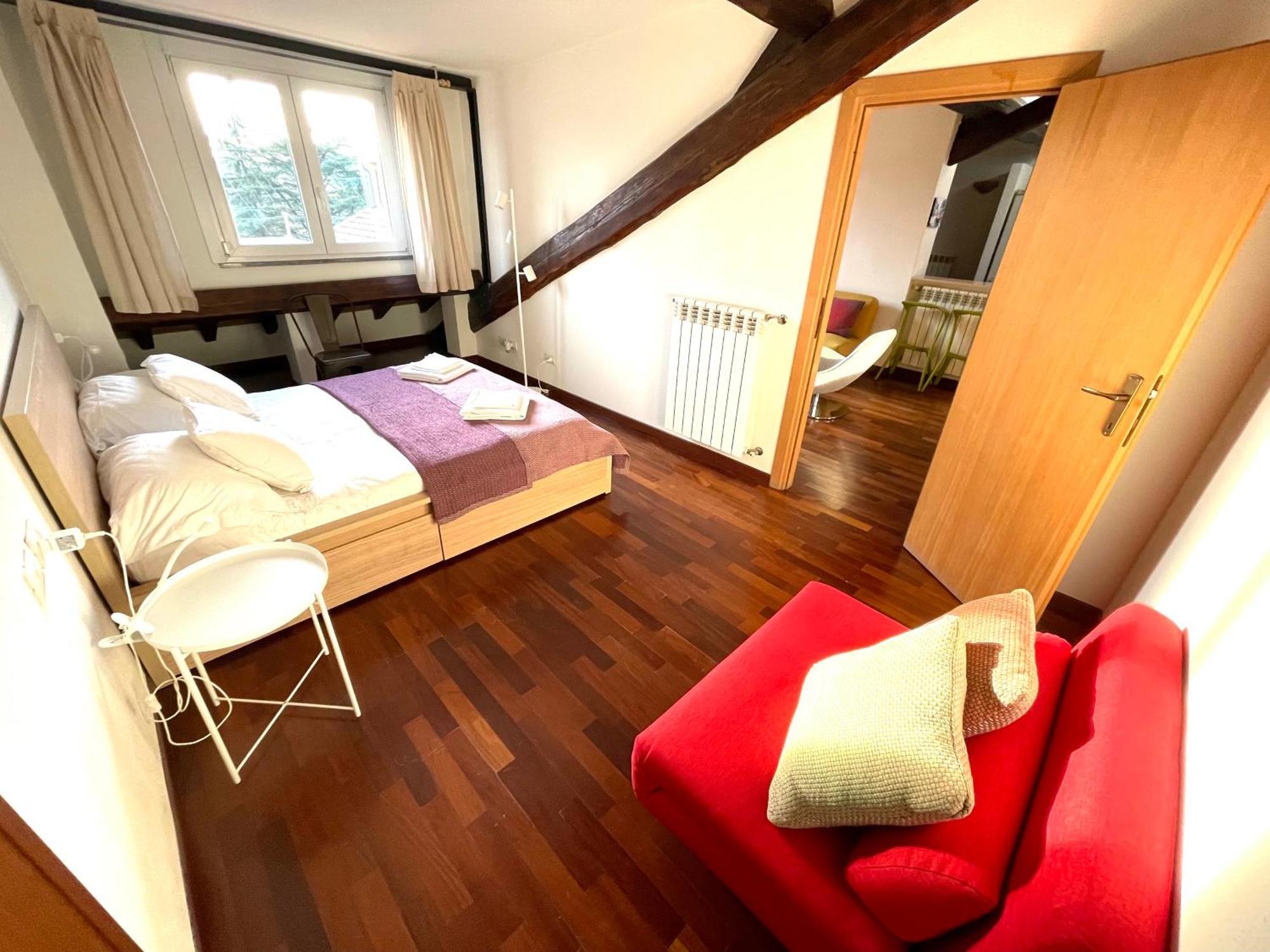 Lovely 2 Penthouse At Arco Della Pace Apartment Mailand