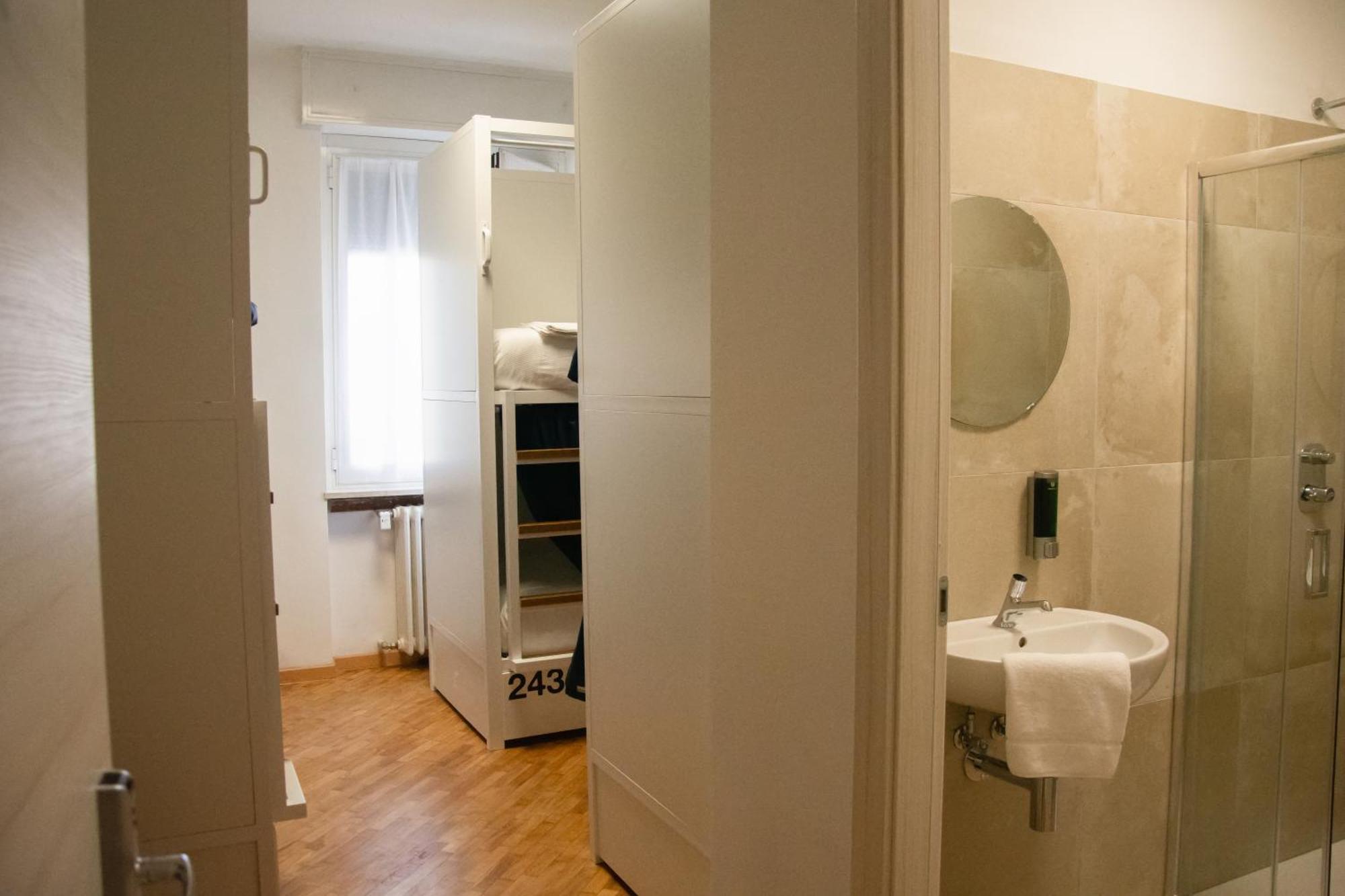 Bovisa Urban Garden Hostel Mailand