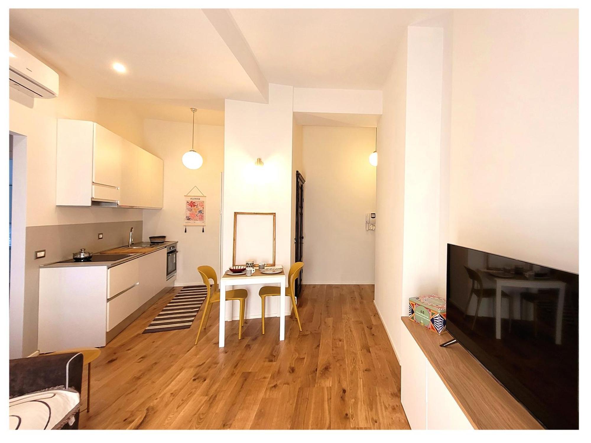 La Milanese, Appartamento Moderno Con Balcone - Metro Isola A 2 Min Mailand