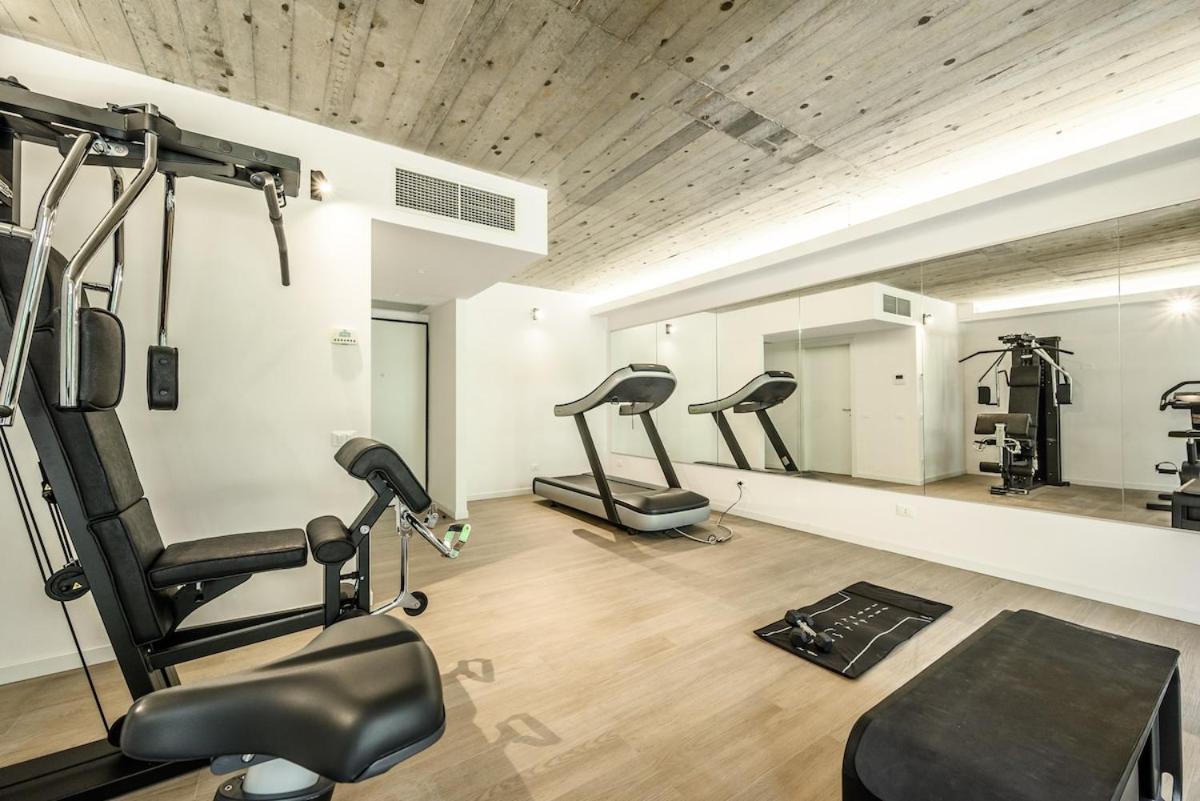 Duomo Space - Free Parking - Private Gym -metropolitana *