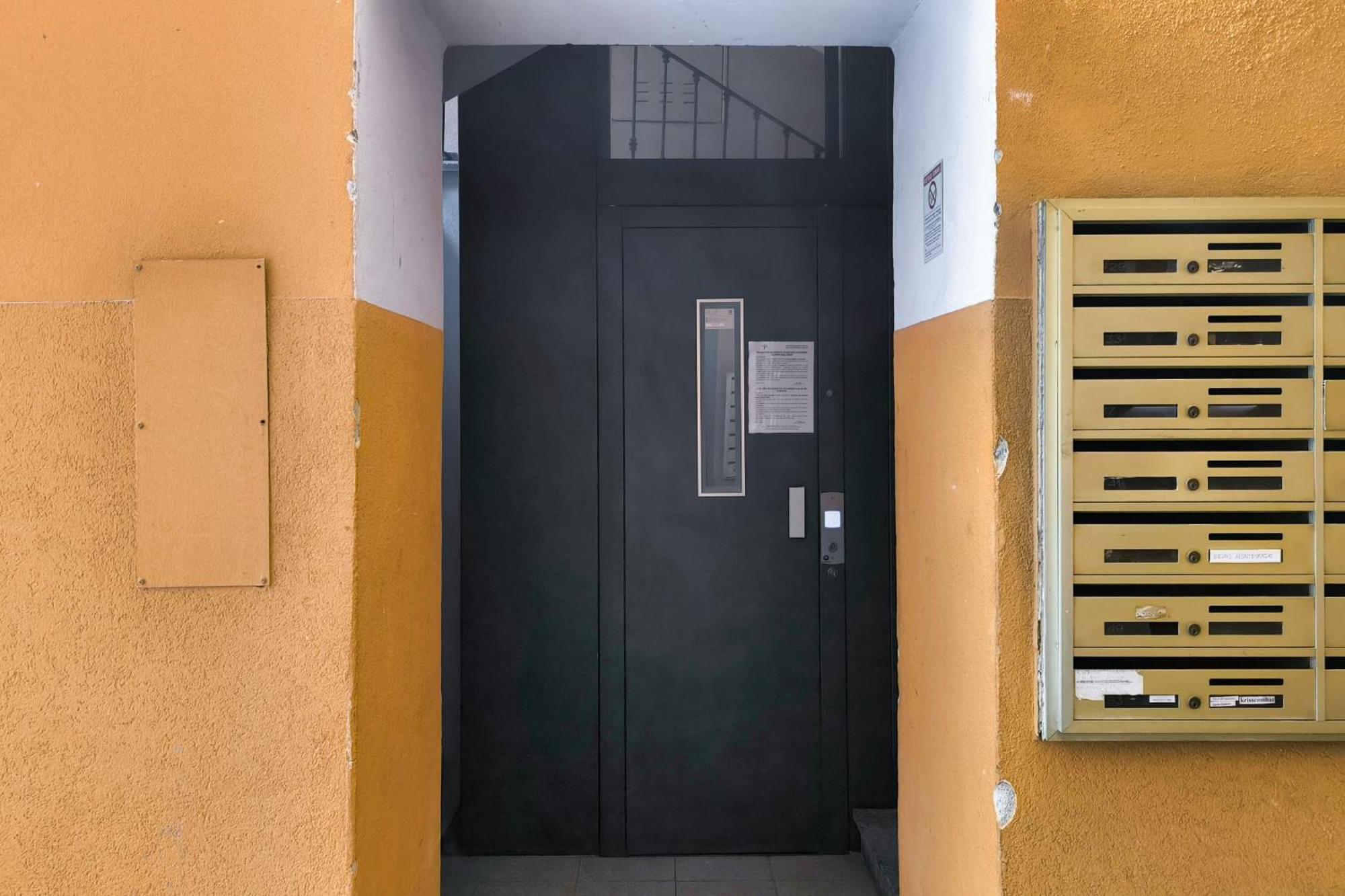 Apartment Just Urban - - Corso Genova Mailand