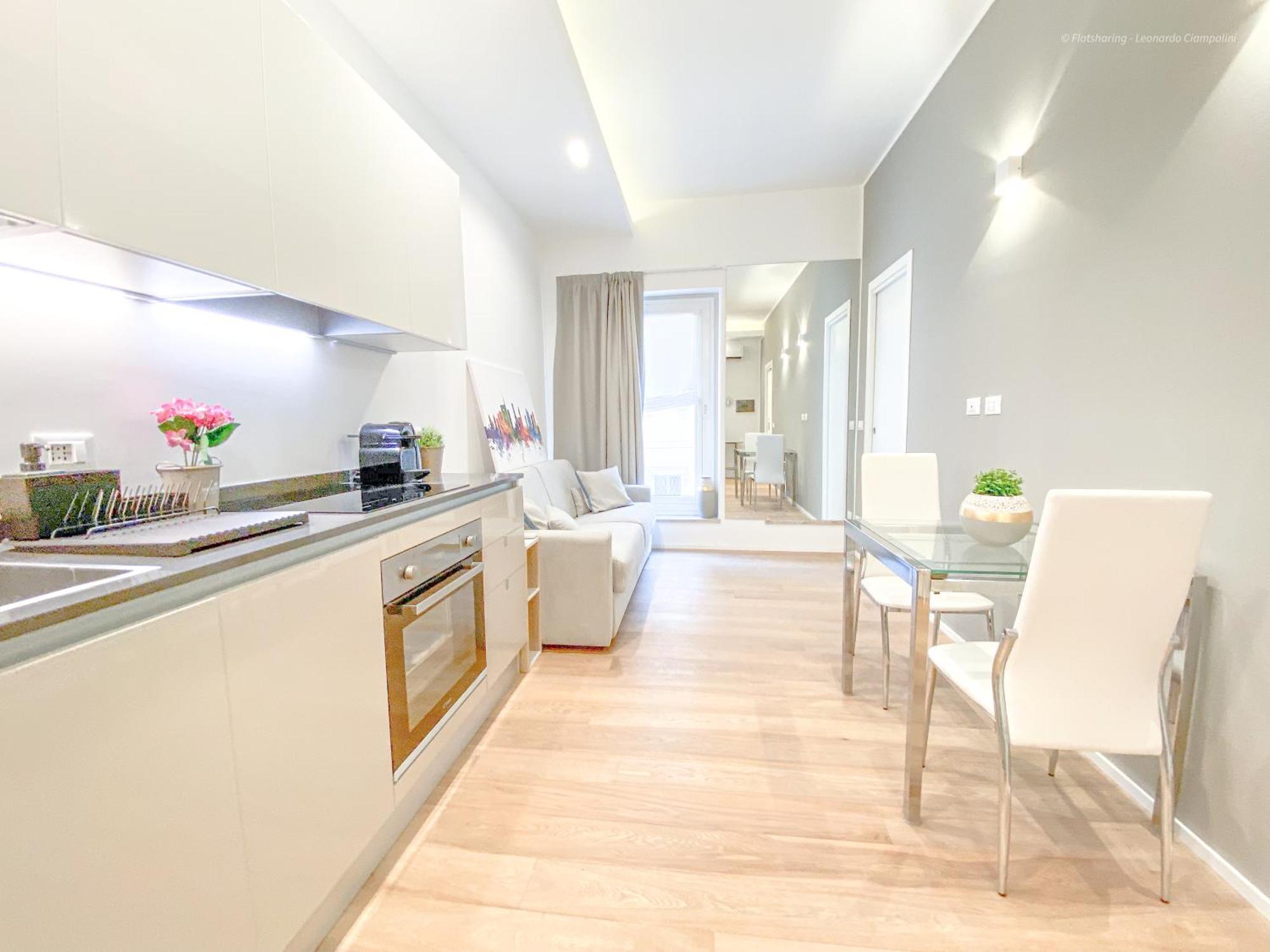 Apartment Meravigli Duomo 4 *