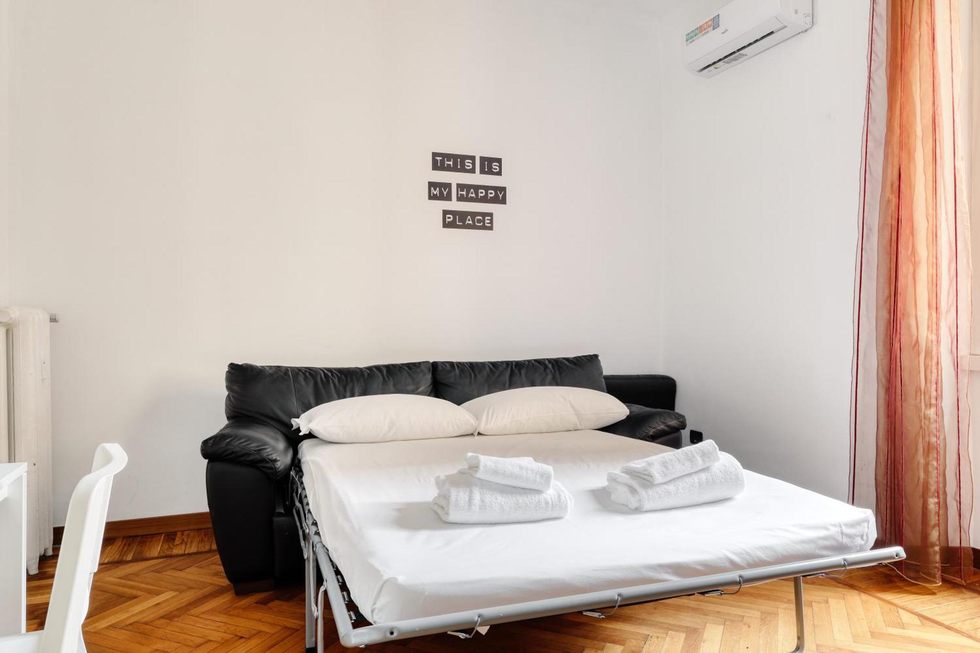 Joivy Cosy 1br Flat Near Montanelli Gardens Milão