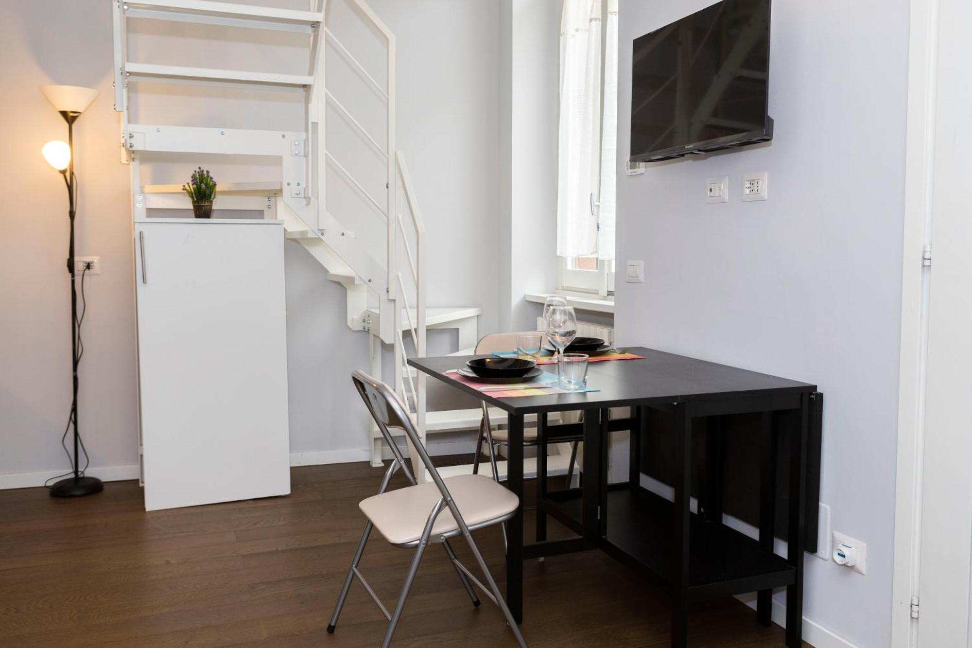 Disciplini Duplex Apartamento