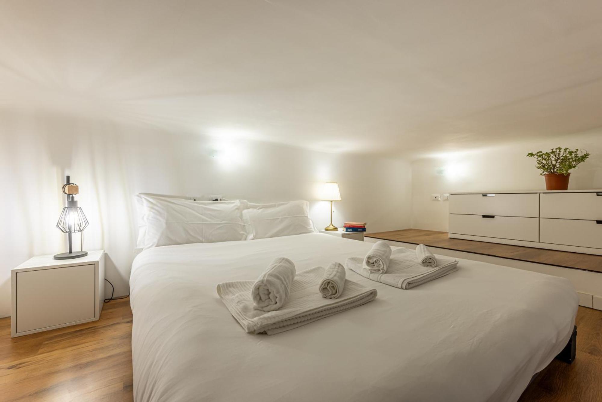 Brembo's Flat Apartment *