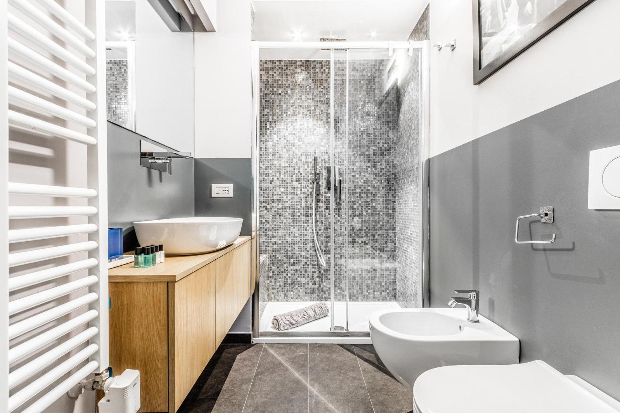 Apartamento Goldoni House - Duomo 2 K M - Porta Venezia - Linate *