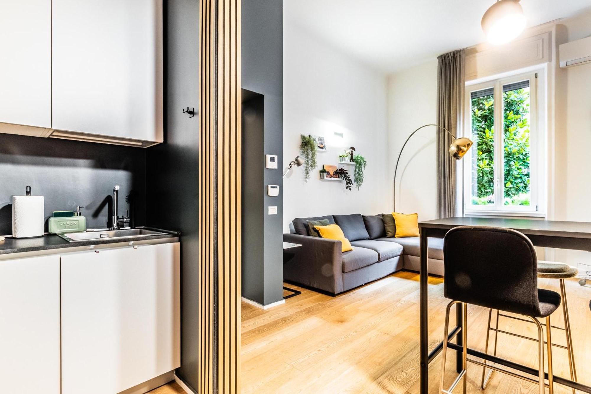 Apartamento Goldoni House - Duomo 2 K M - Porta Venezia - Linate