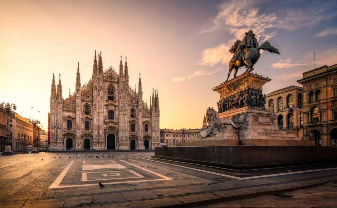Stadium To Duomo - San Siro, Citylife, Duomo Mailand