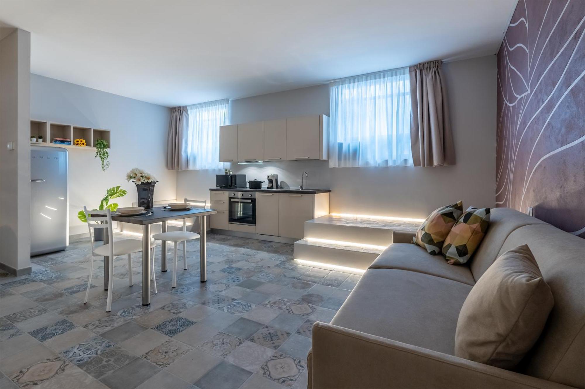 Apartment Duomo-navigli - Loft Romana Con Wi-fi & Netflix