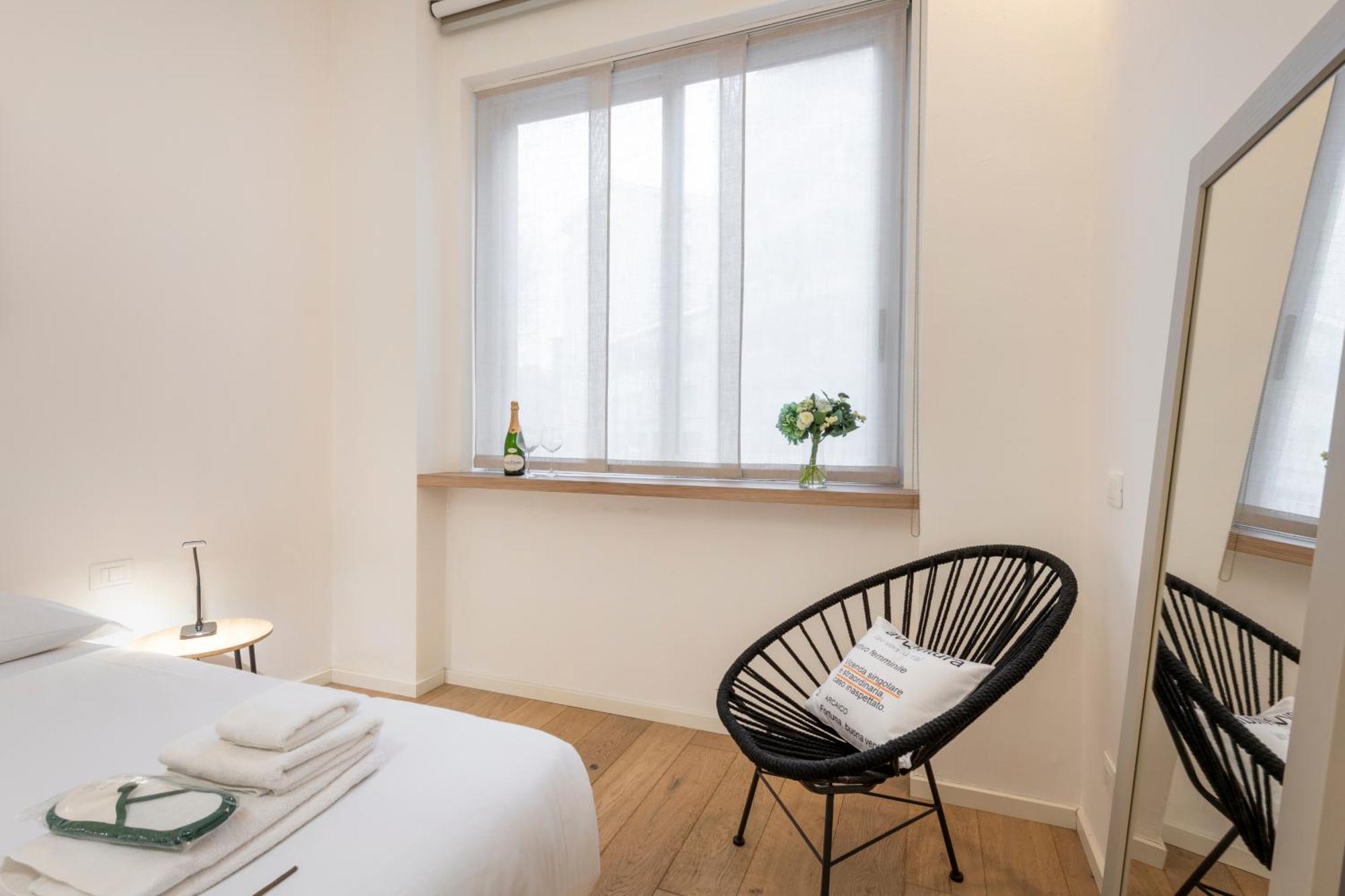 Apartment Longhena, 7 - Total White Mailand