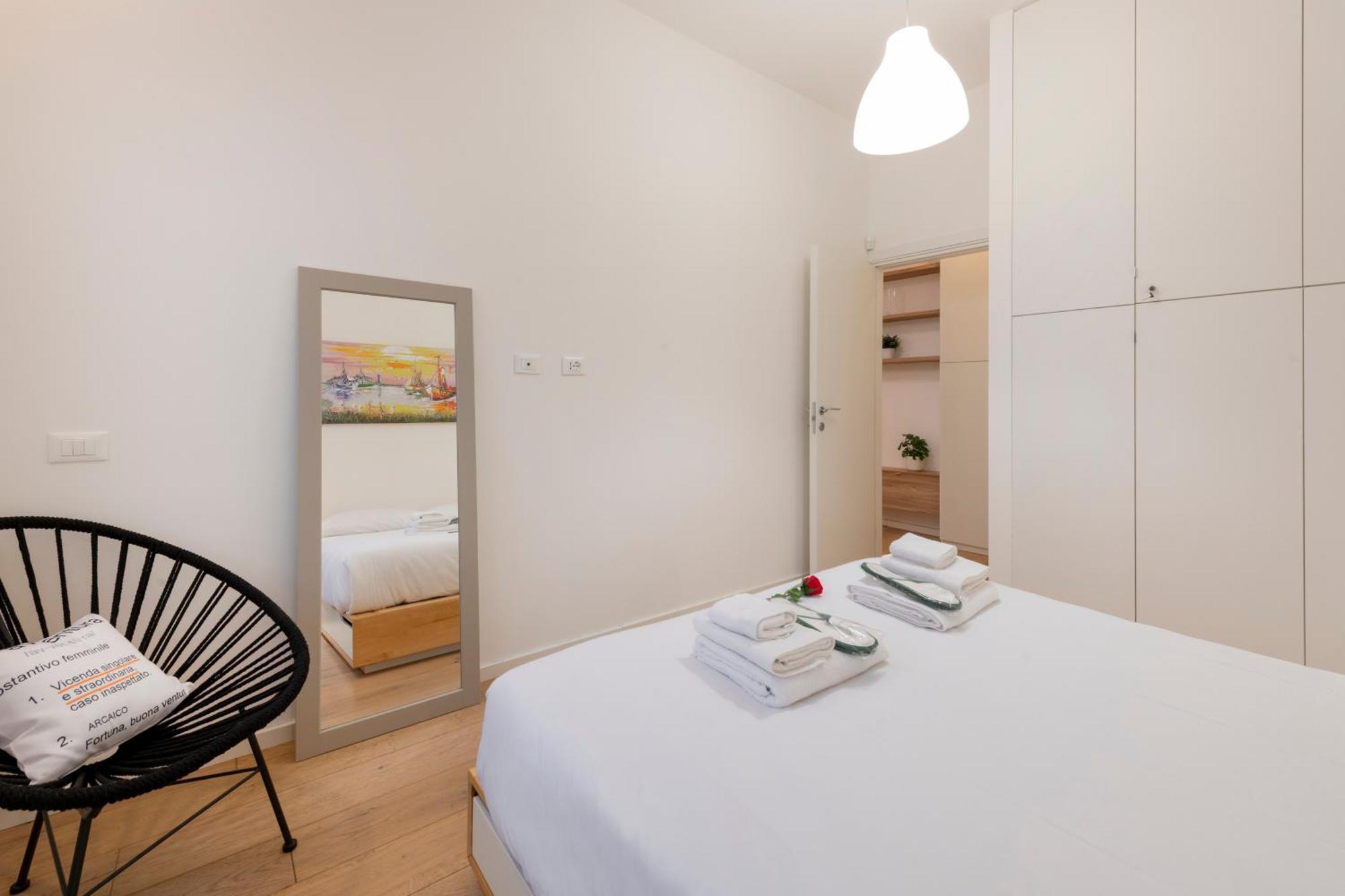 Longhena, 7 - Total White Apartment Mailand