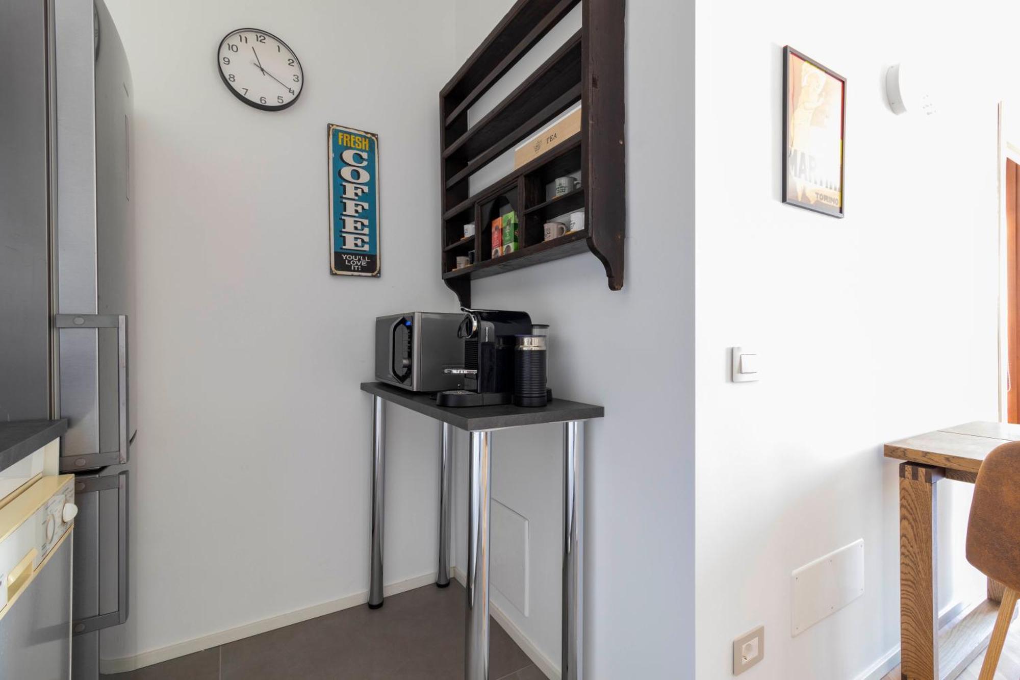 Bright House - Carozzi