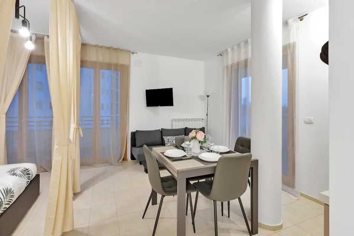 10 Min From Linate-private Garage Apartment Mailand