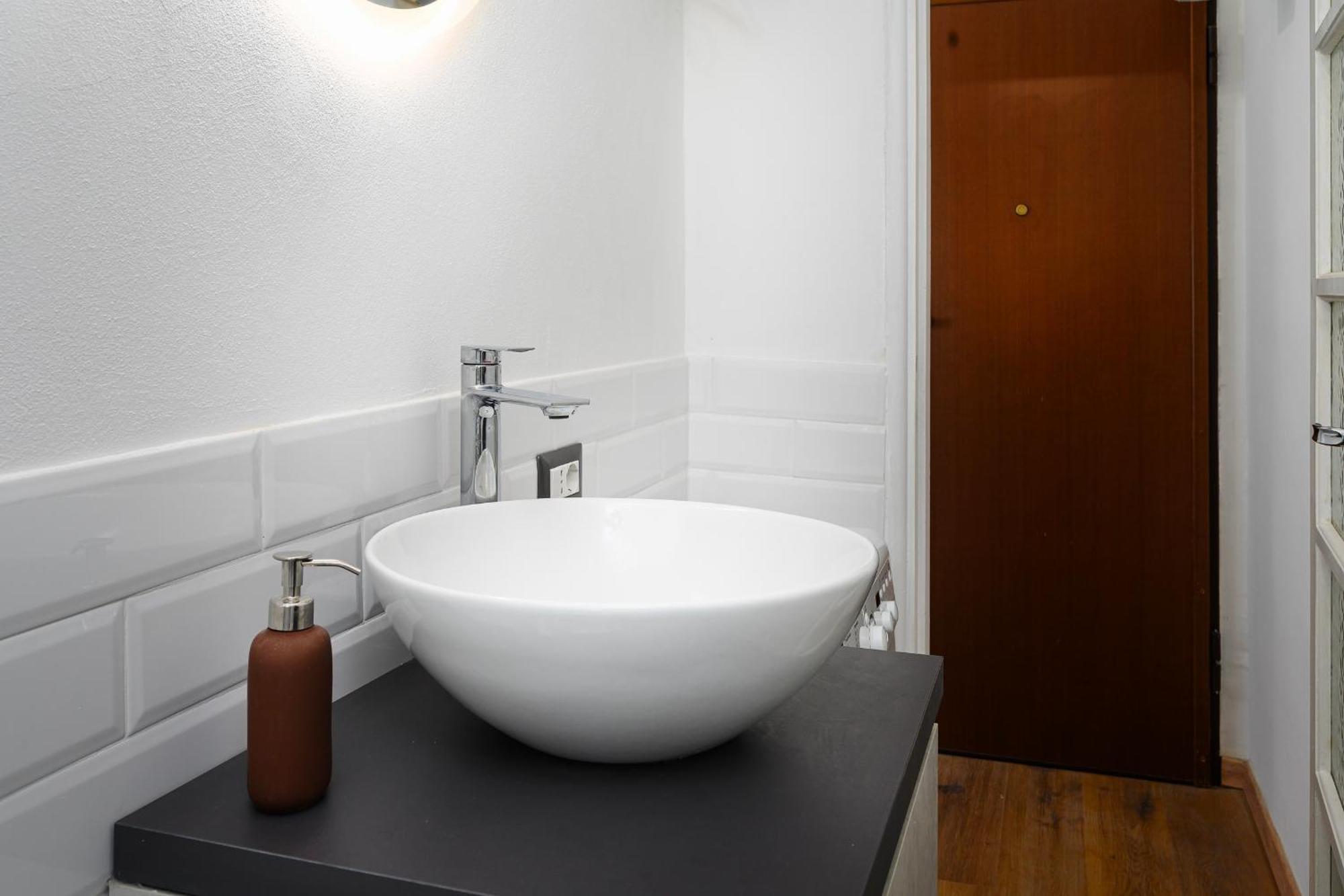 Sebino 15 - Monolocale Cool Apartment