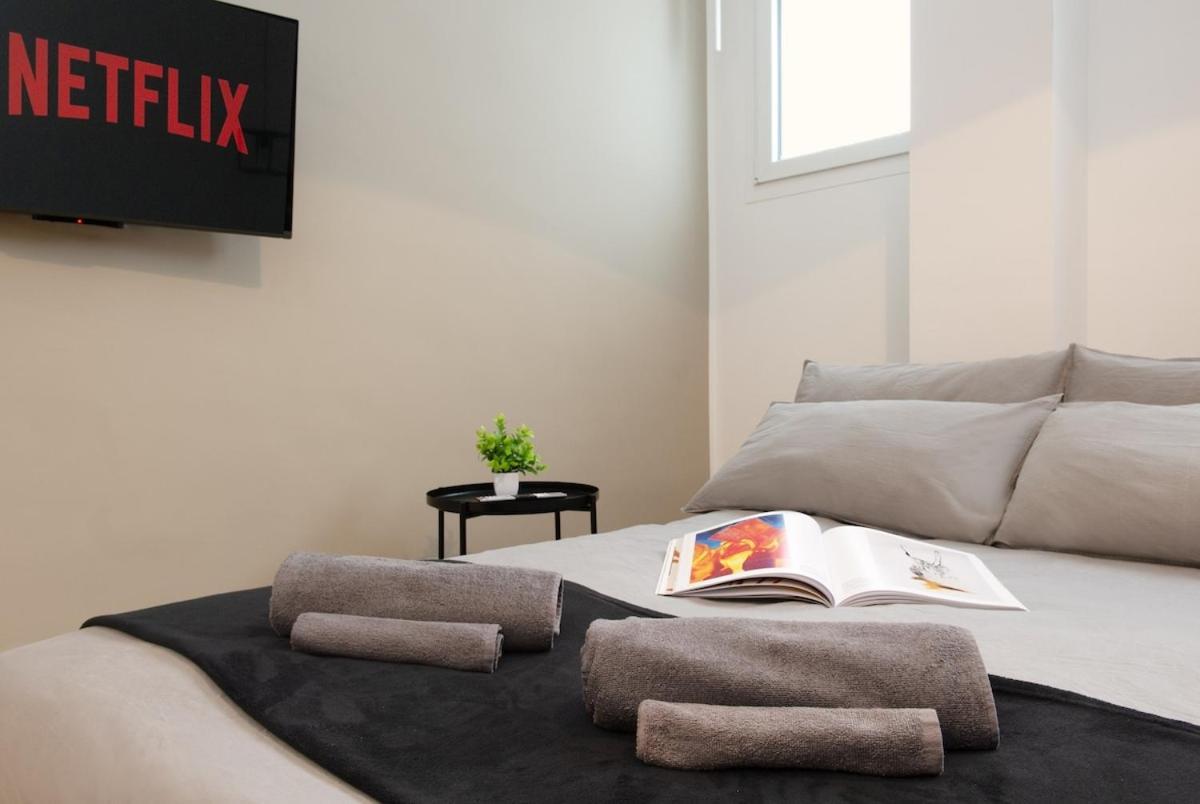 Luxhome Duomo - San Siro 10min Apartment Milan