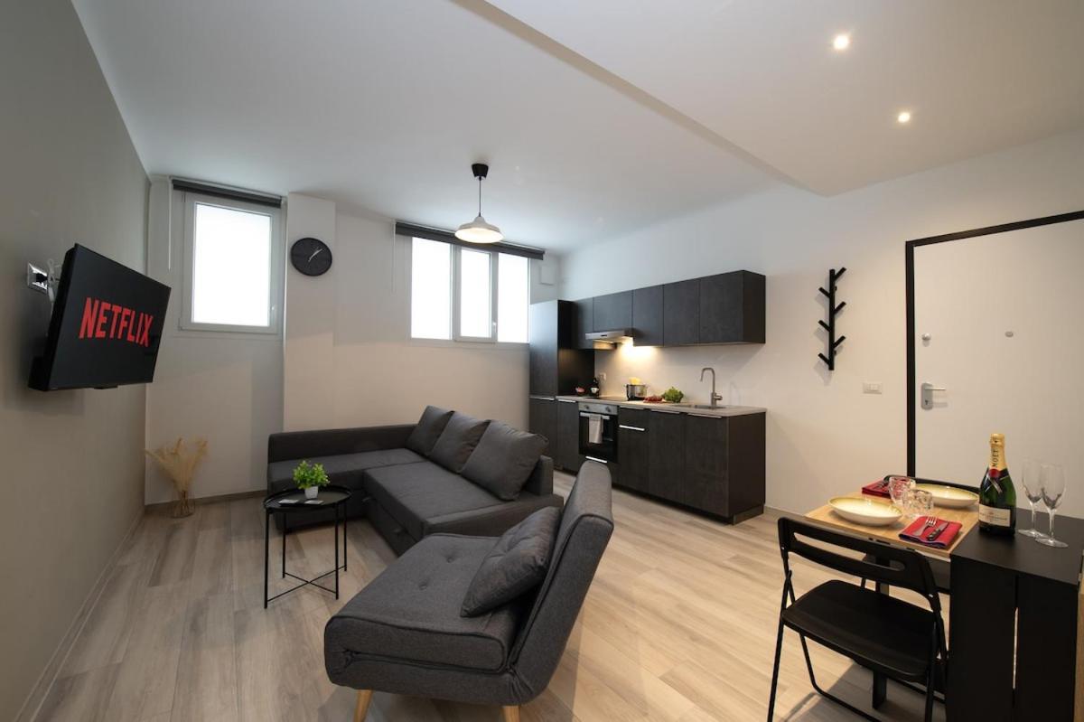Luxhome Duomo - San Siro 10min Apartment *