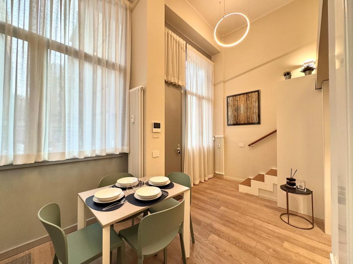 Loft Citylife - Casti 5 Apartment *