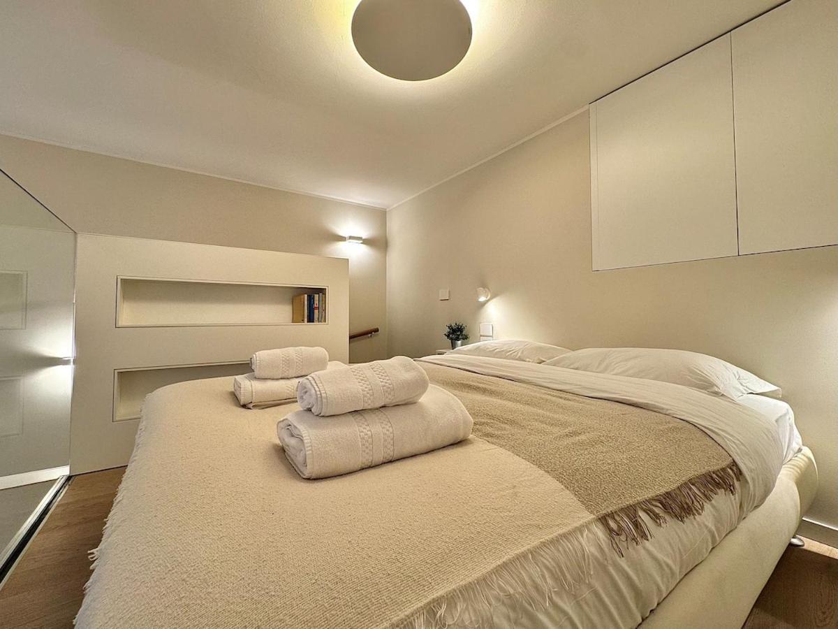 Loft Citylife - Casti 5 Apartment *