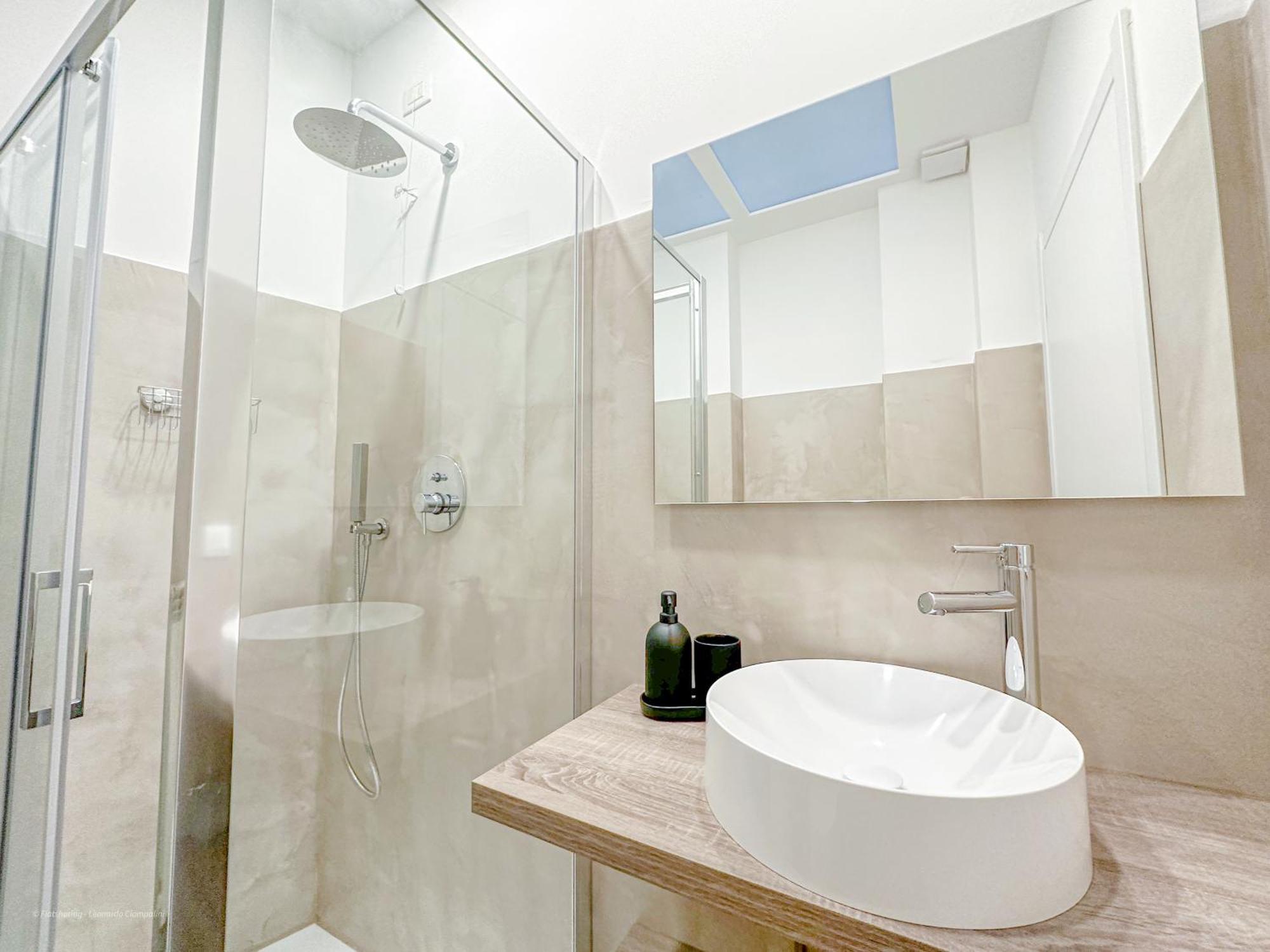 Brunacci - 5 Min Dai Navigli Apartamento Milão