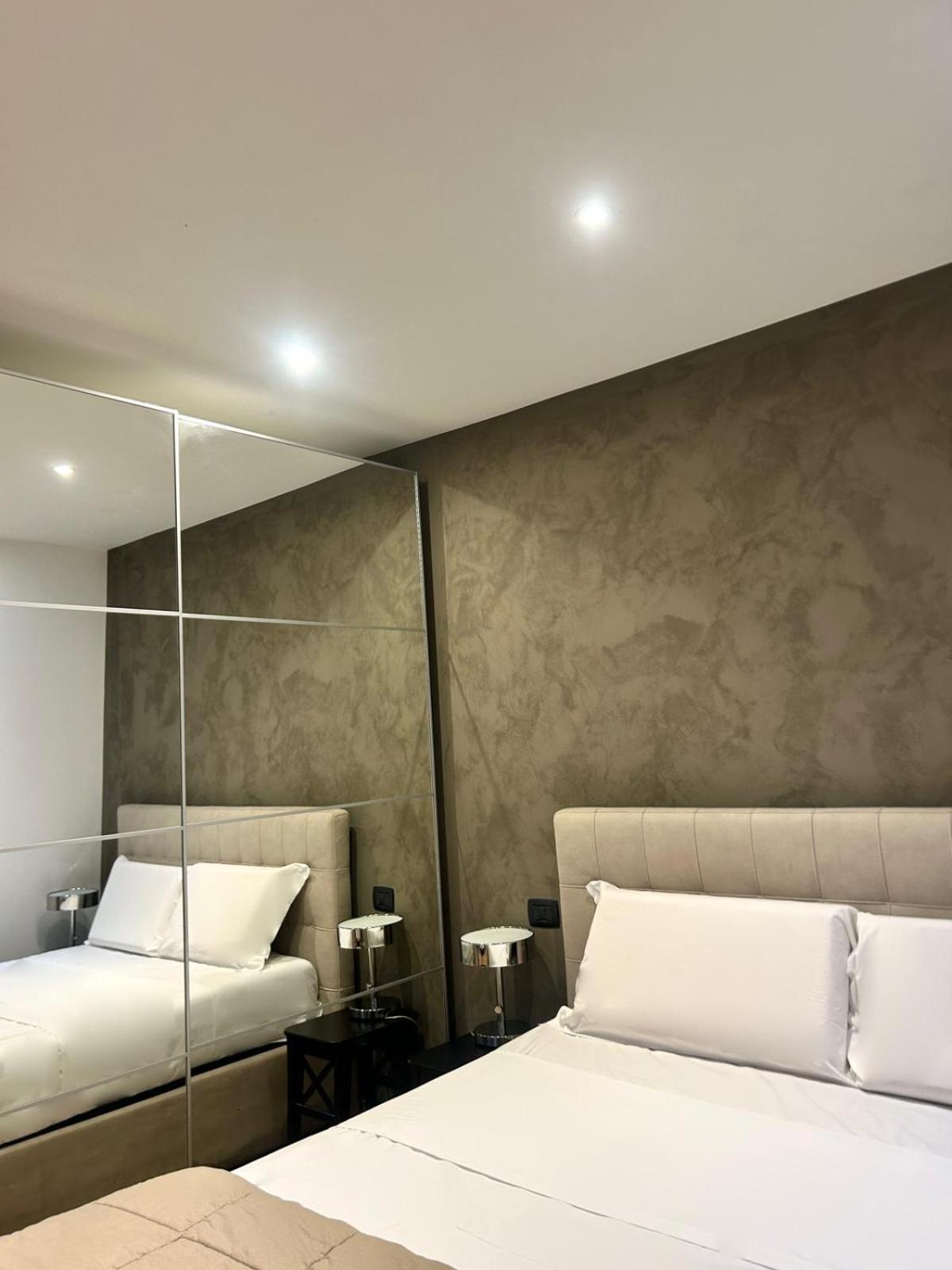Leonardo Duplex Apartment Mailand