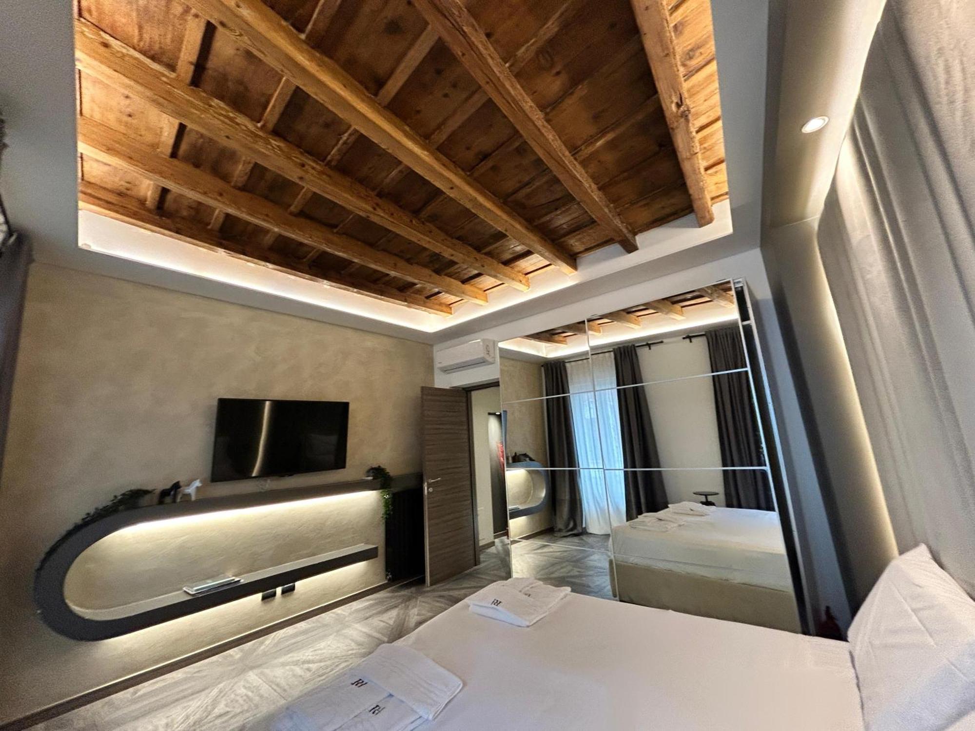 Apartment Davinci Near Duomo