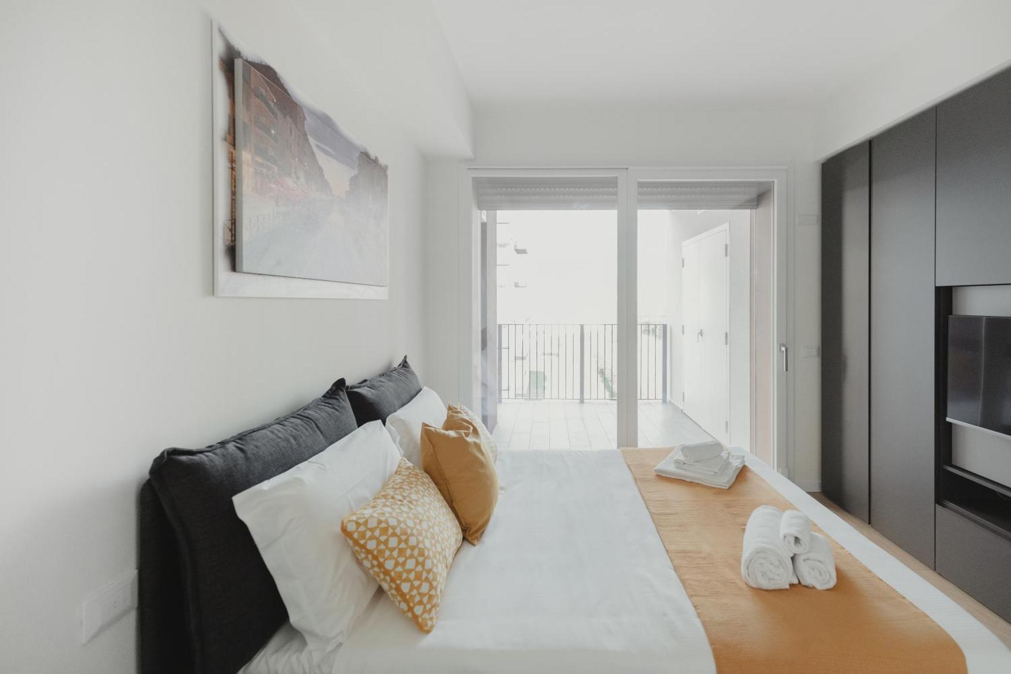 Gohost - Modern And Bright With Terrace And Balcony * Mailand