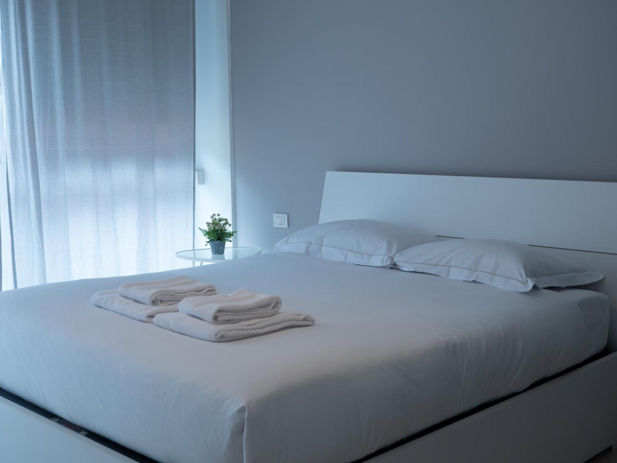Prestige Boutique Homes - Duomo 1 Apartment Mailand