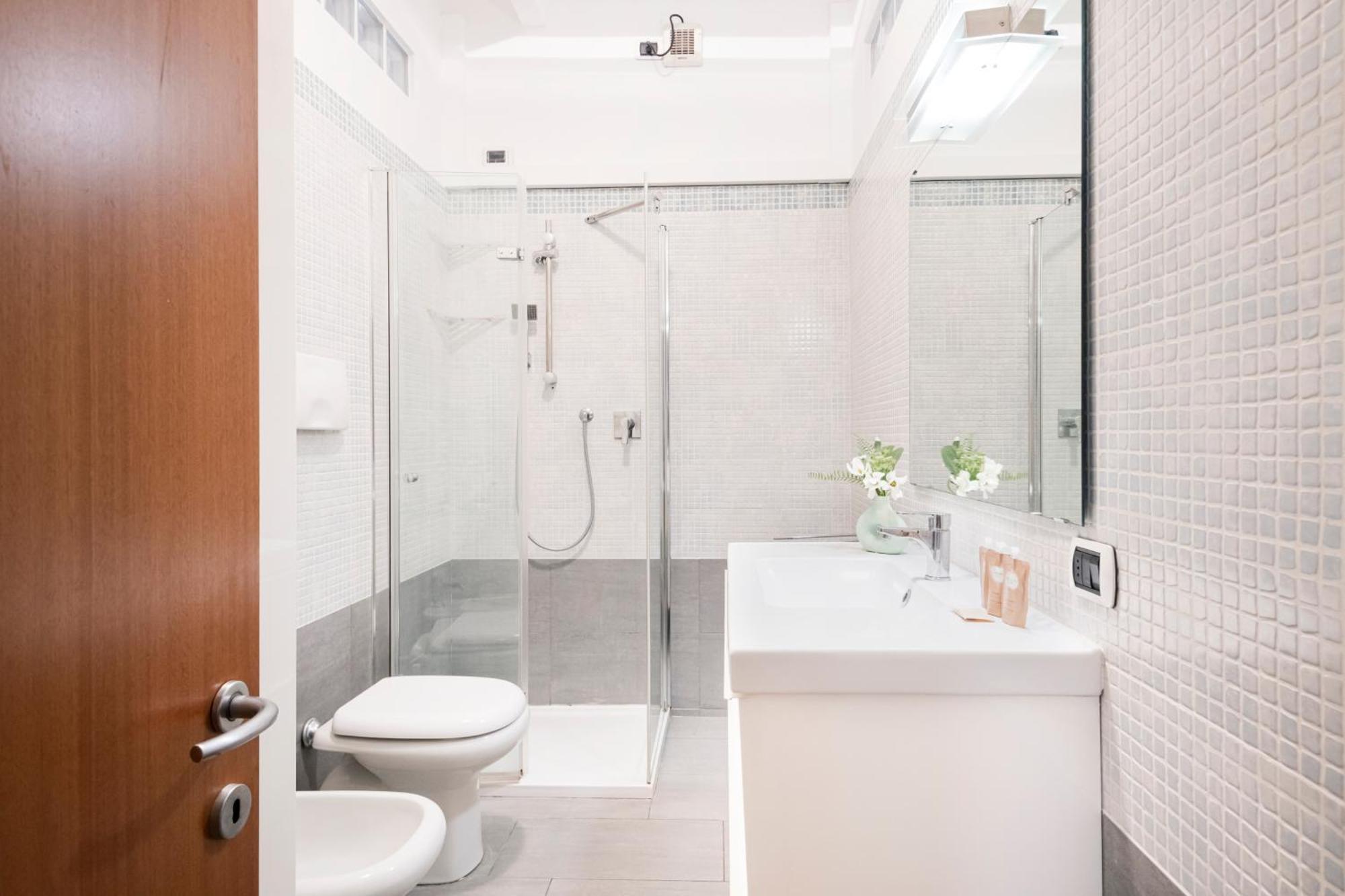 Easylife - Rilassati Nel Calore Di Un Confortevole Trilocale Nel Cuore Di Porta Venezia Mailand