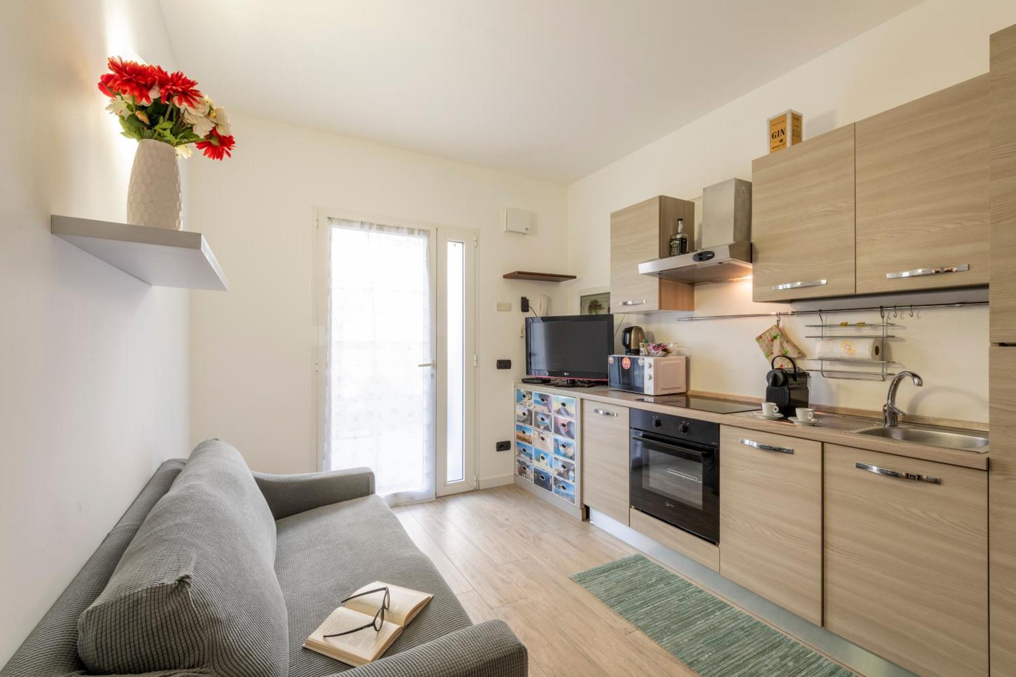 Bnbutler - Archimede 53 - Bright Apartment Milan