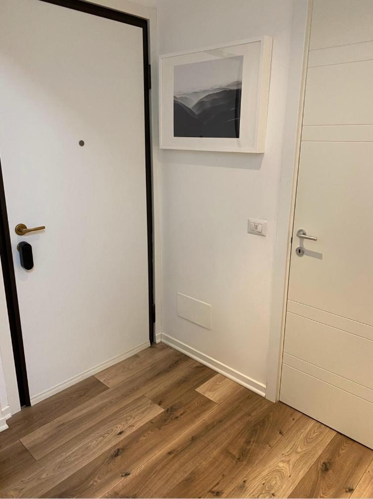 Apartment Elegante 80mq Vicino Sempione *