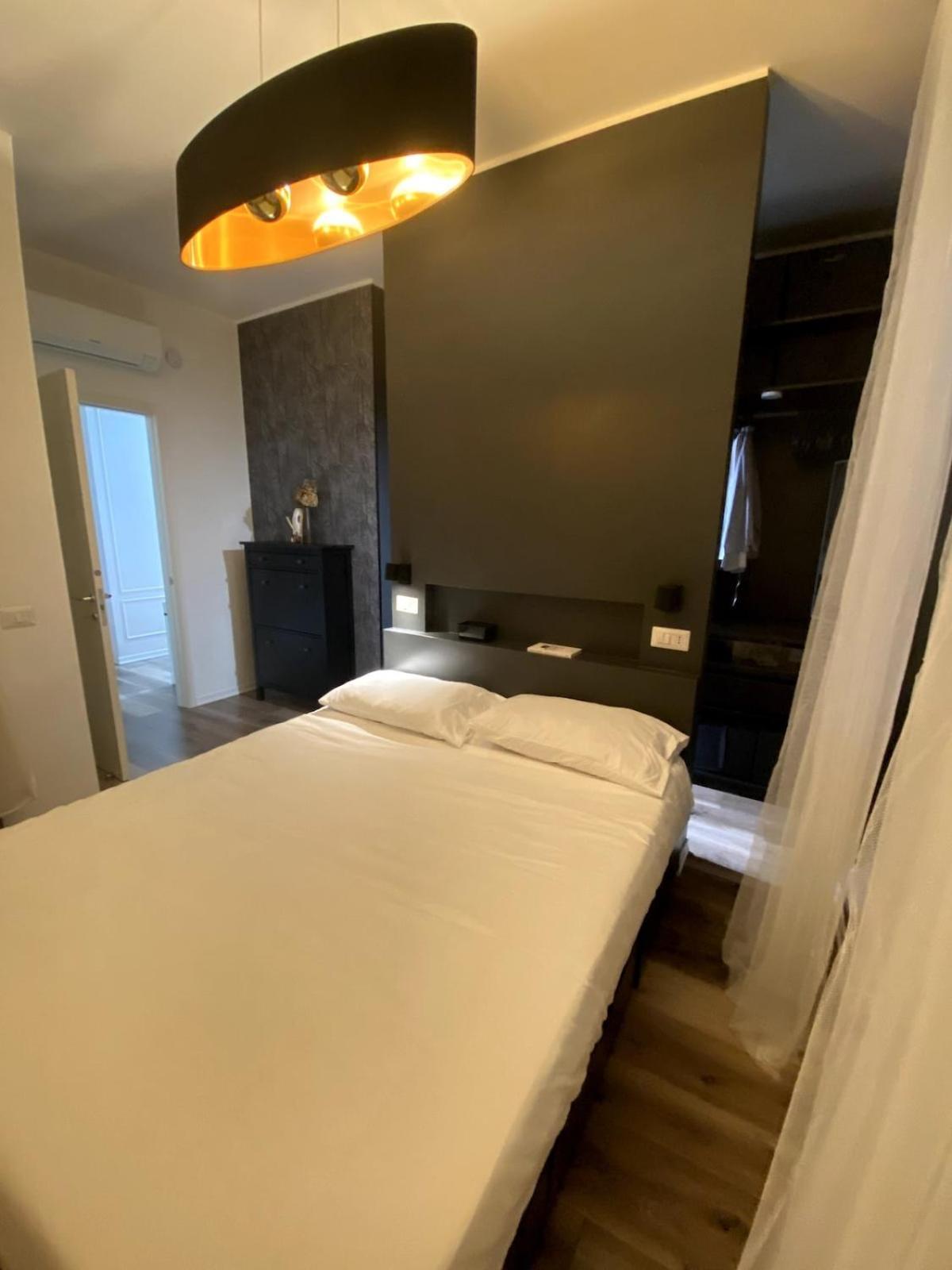 Apartment Elegante 80mq Vicino Sempione