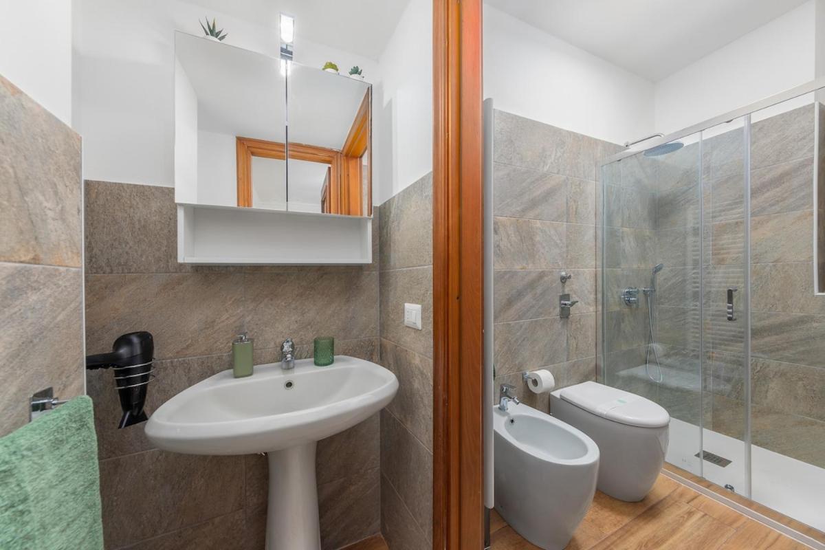 2 Min To Metro - 12 Min To Station And Duomo - Quiet Apartamento Milão
