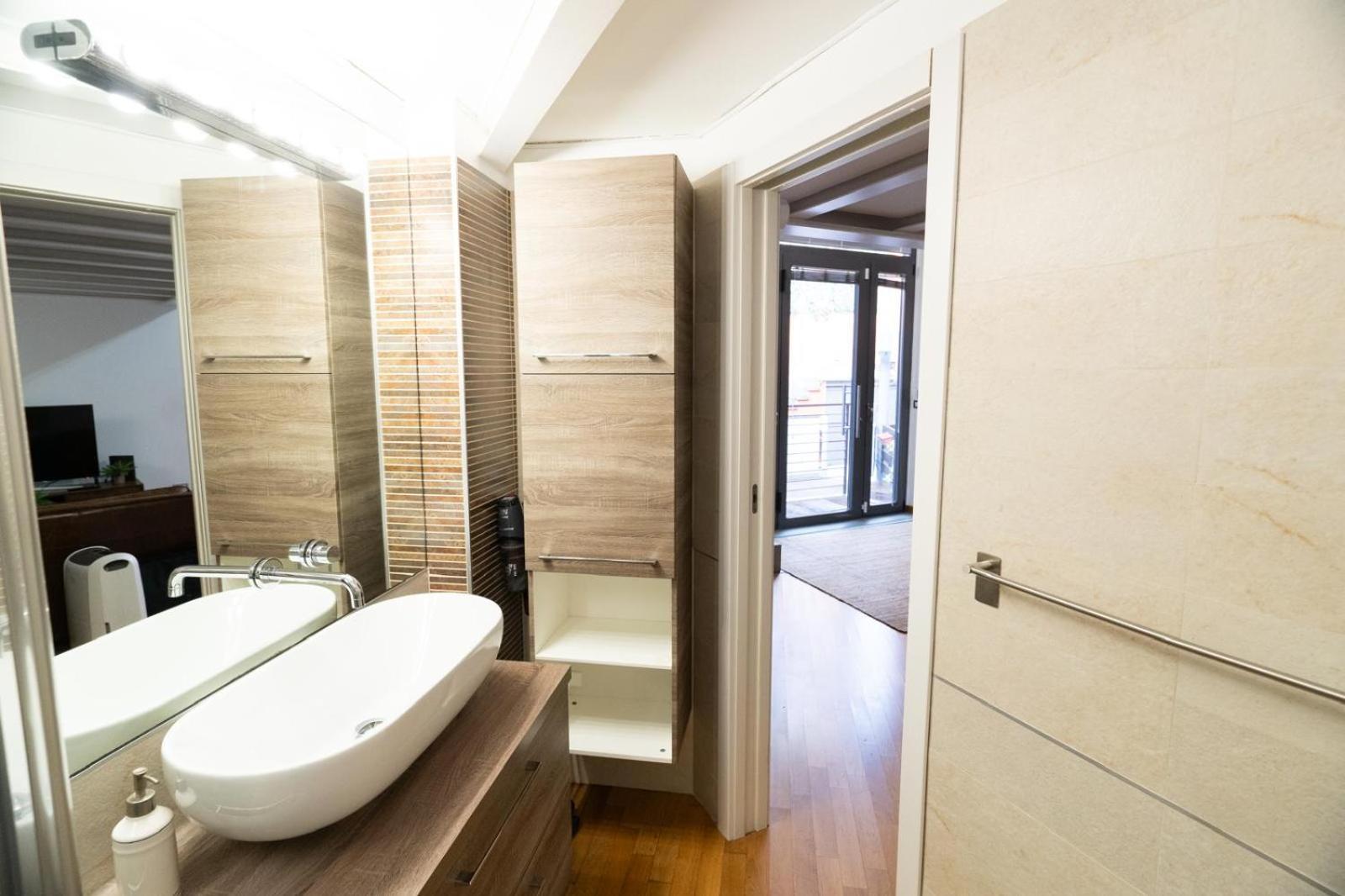 Artist's Nest - Loft Con Patio Esclusivo Mailand