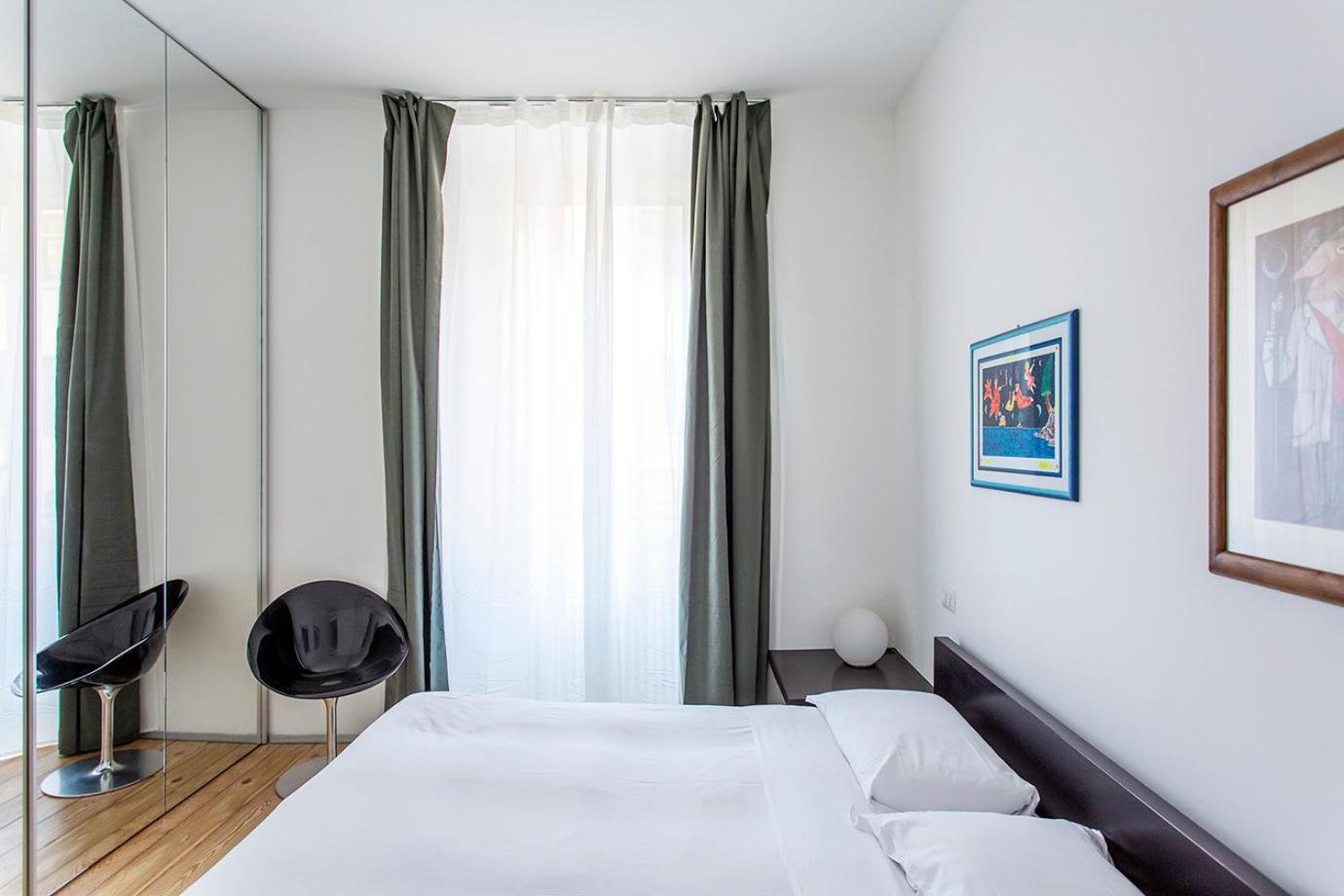 Chic - Porta Venezia Apartment *