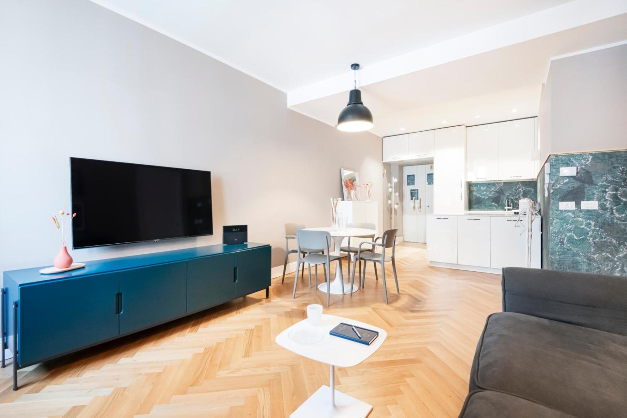 Apartment Beautiful And Spacious House In Corso By Easylife Mailand