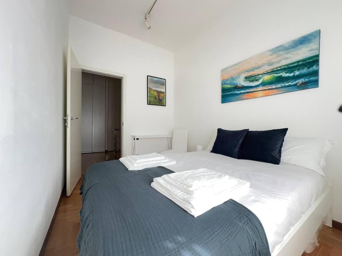 Elegante Apartmento Citylife Fiera Apartamento *