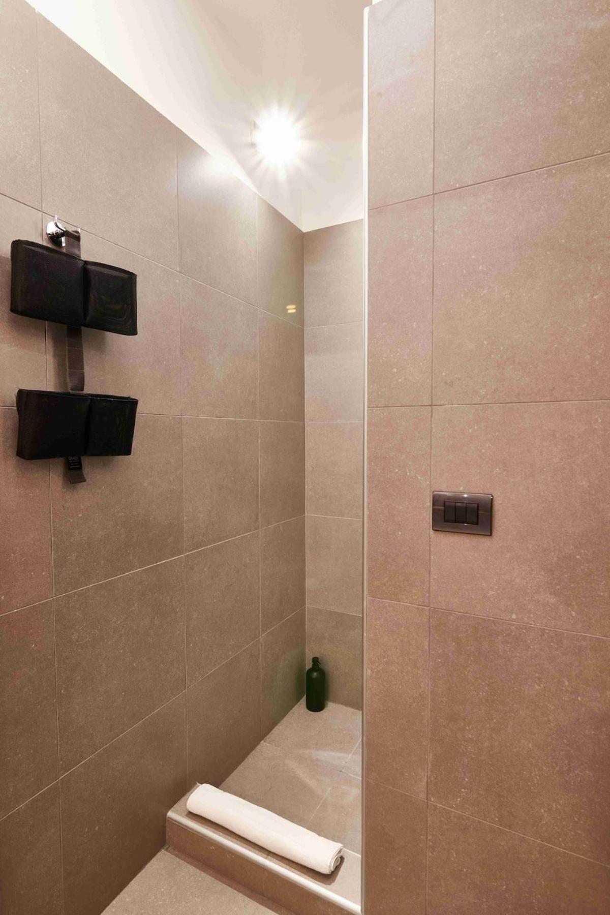 Experience Design King Apartment