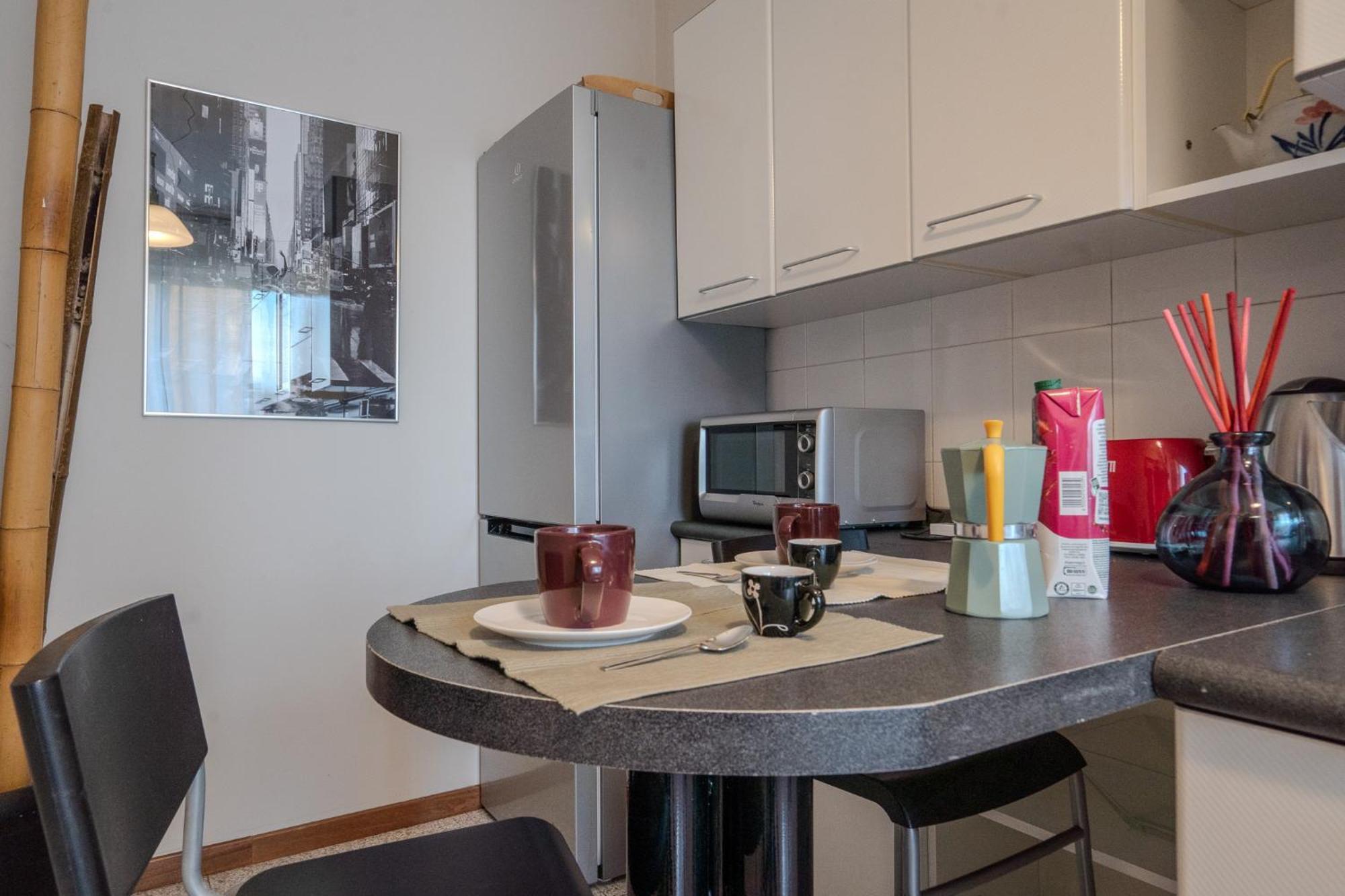 Caseospitali - Casa Pop Art Luminoso Per 4 Citta Studi, Lambrate Apartamento