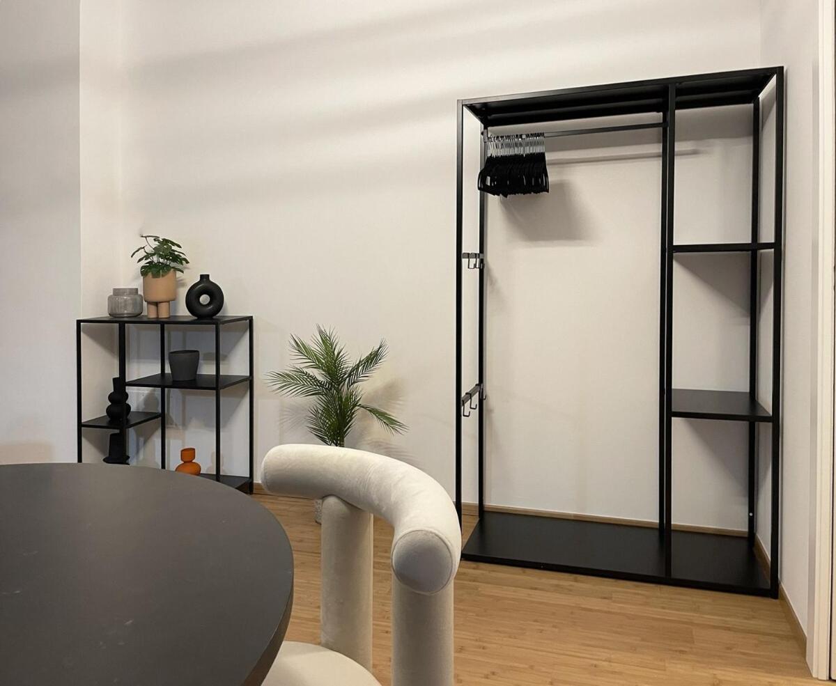 Apartment Eleganza Milanese Near Duomo & Metro Mailand