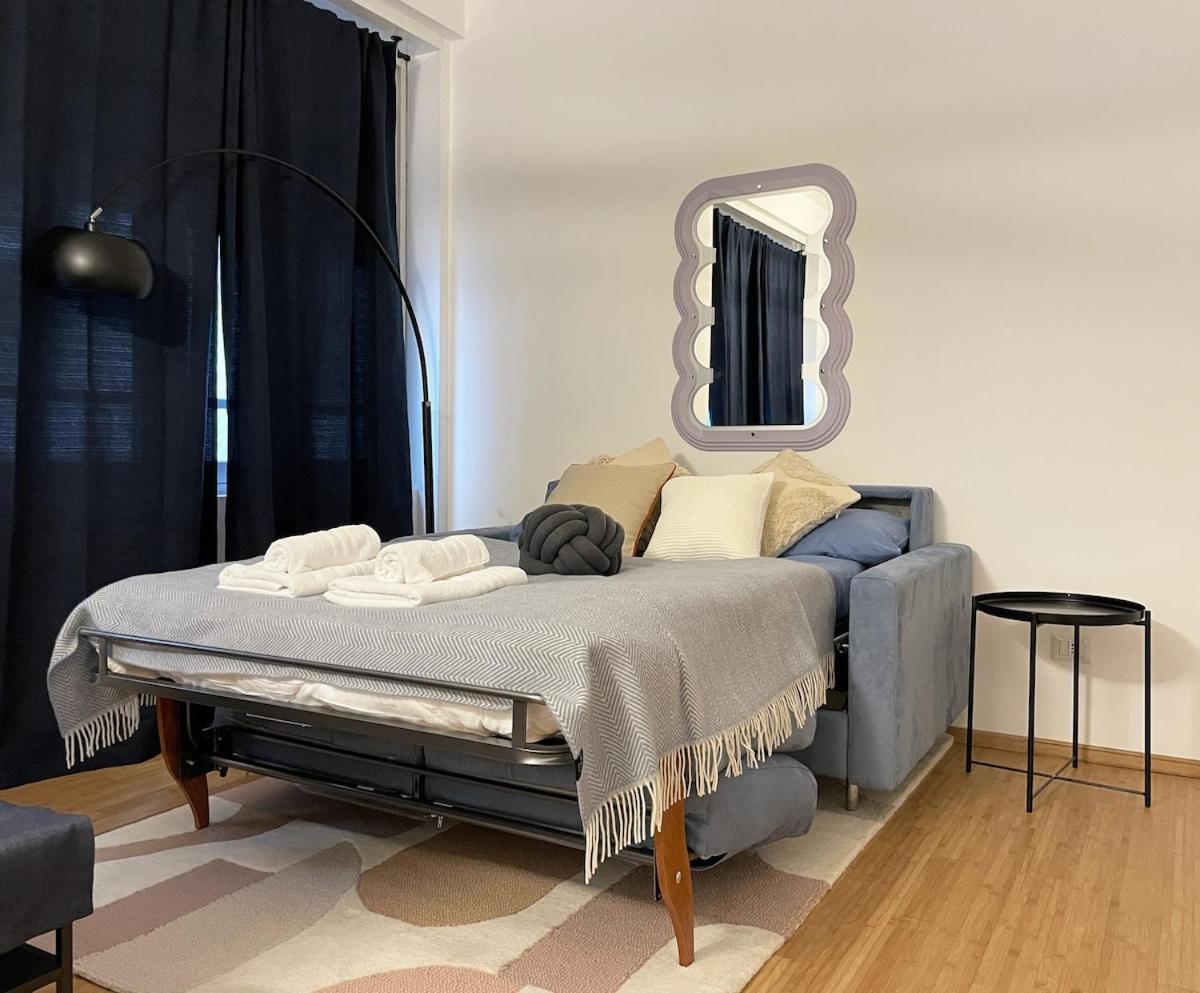 Eleganza Milanese Near Duomo & Metro Apartment Mailand