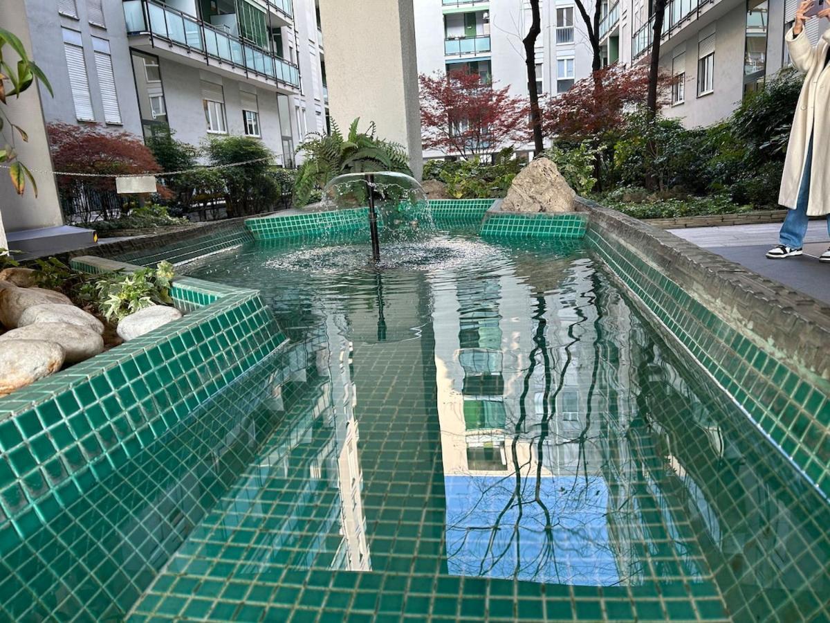 Eleganza Milanese Near Duomo & Metro Apartamento *