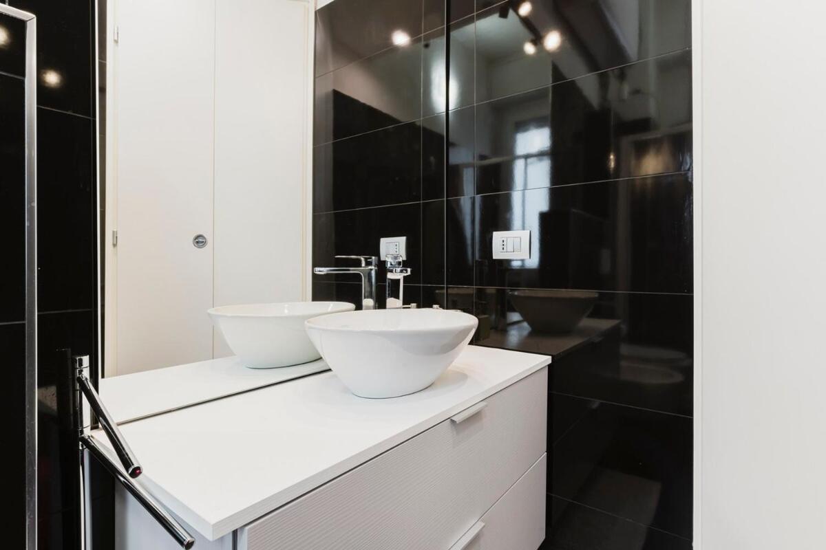 Elegant And Comfortable Mini Apartment *
