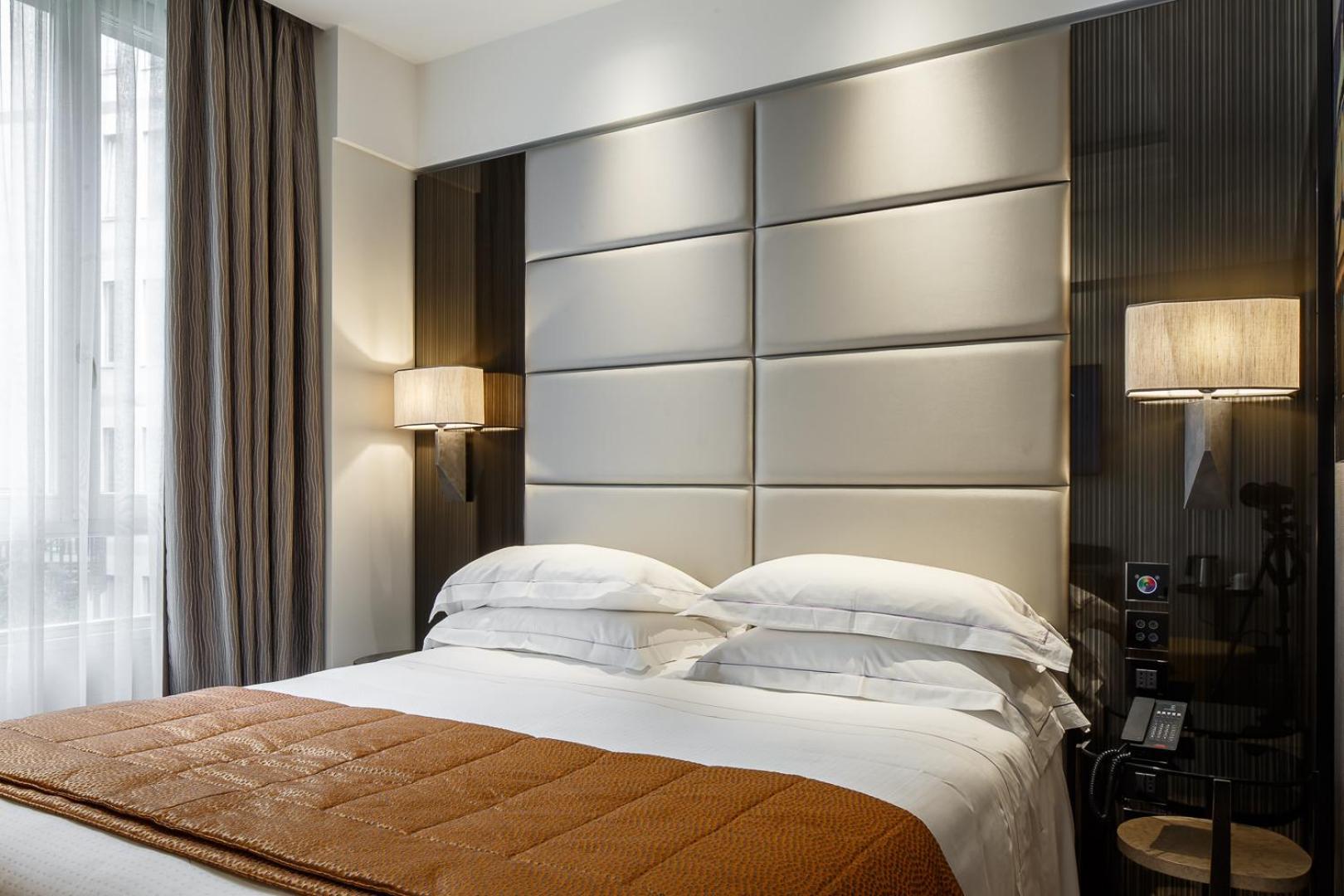 Cavour 4* Mailand